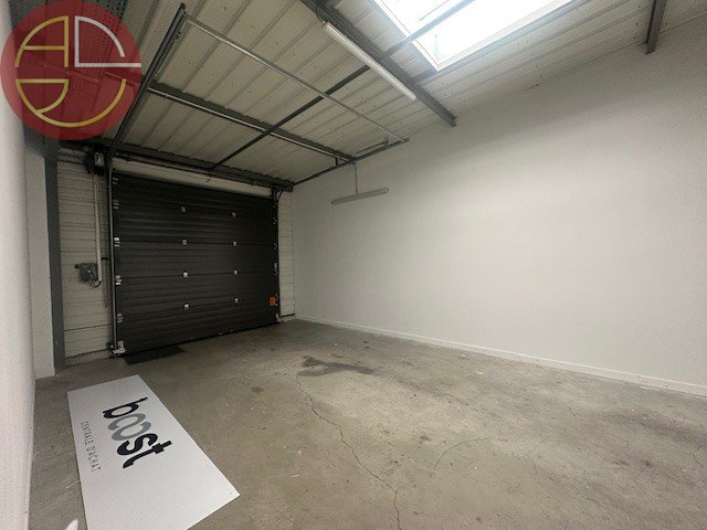 A louer Entrepôt 396 m² Beaupuy
