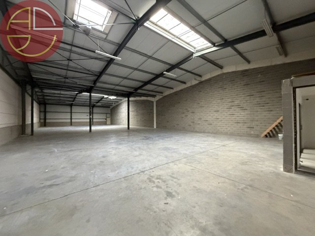 A louer Entrepôt 1 560 m² Bruguières