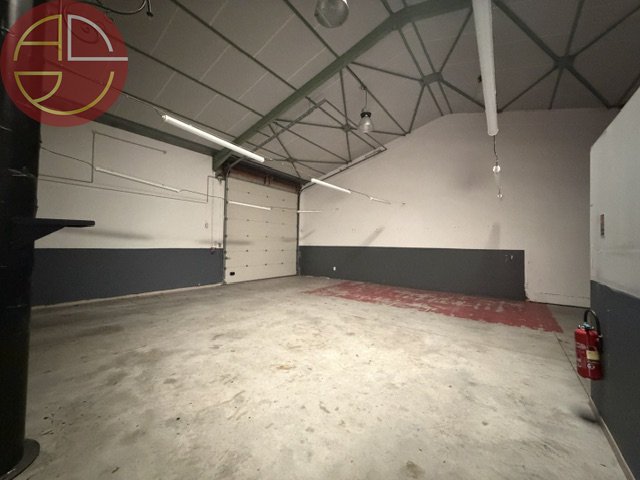 A louer Local commercial  200 m² Colomiers
