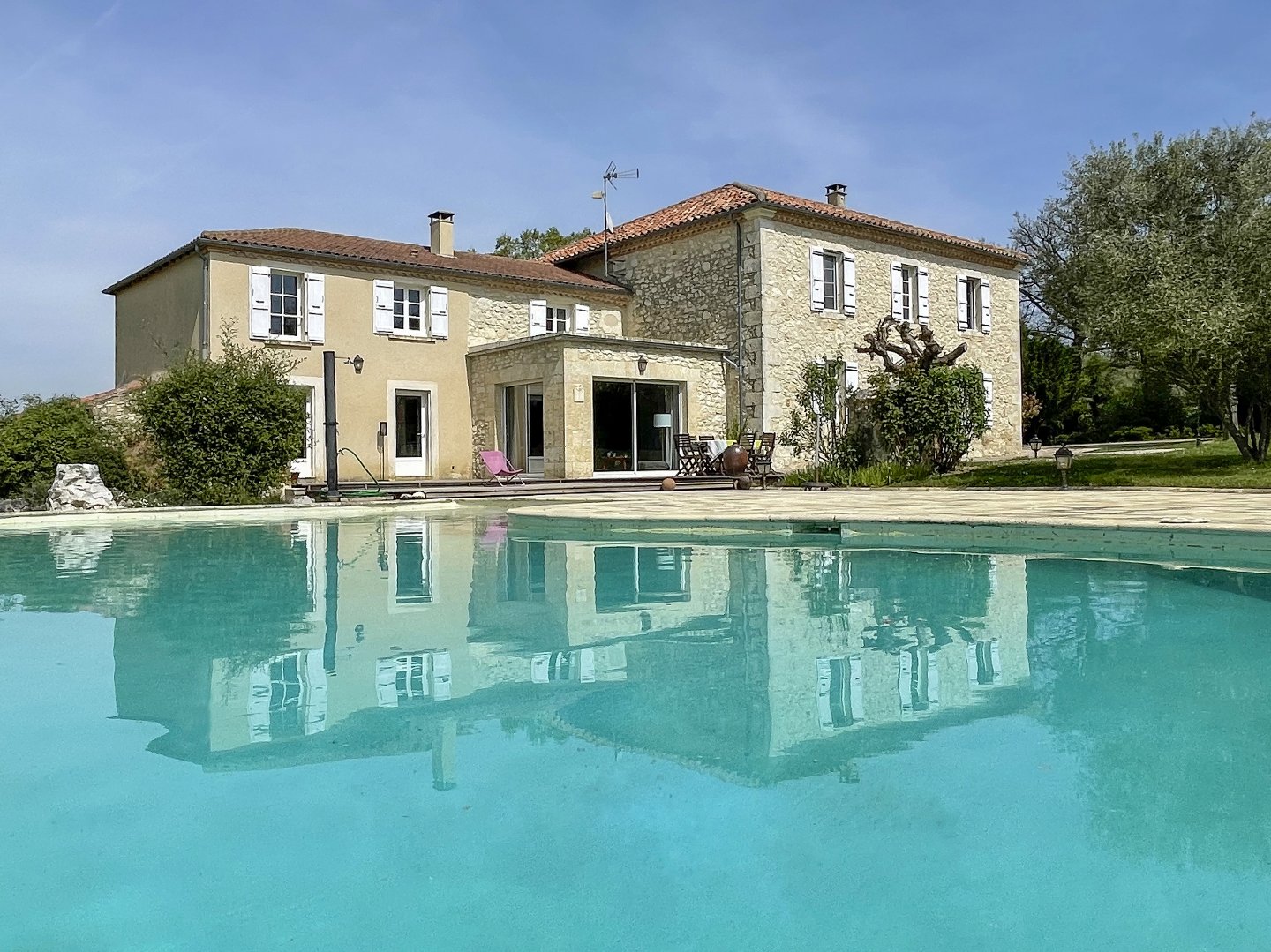 Maison 356m² — Castéra-Verduzan