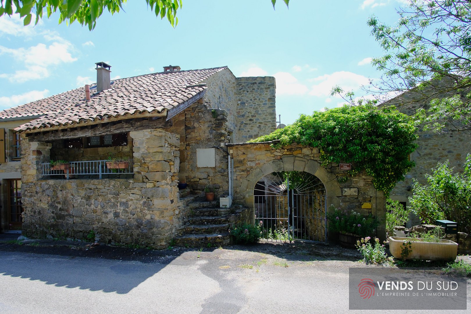 Maison 134m² — Dio-et-Valquières