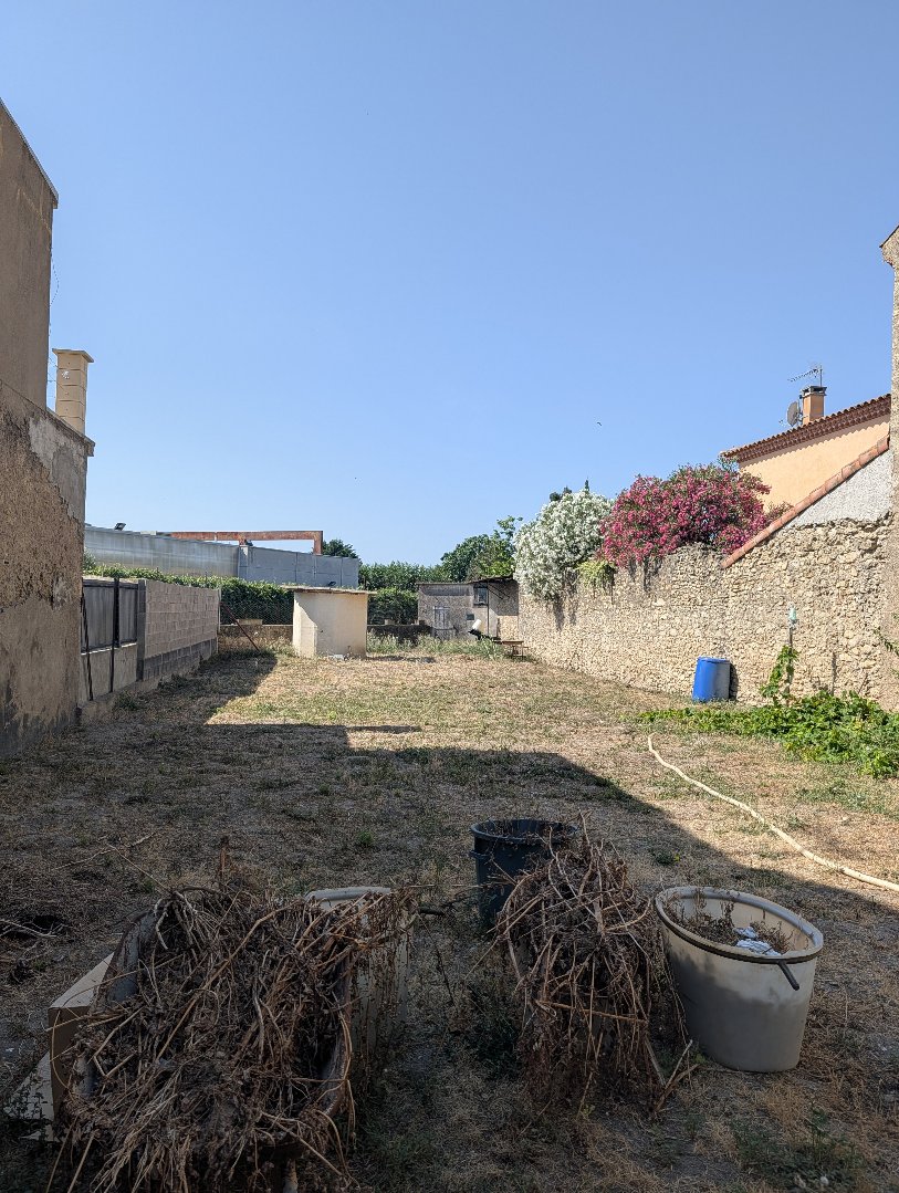 Terrain — Capestang