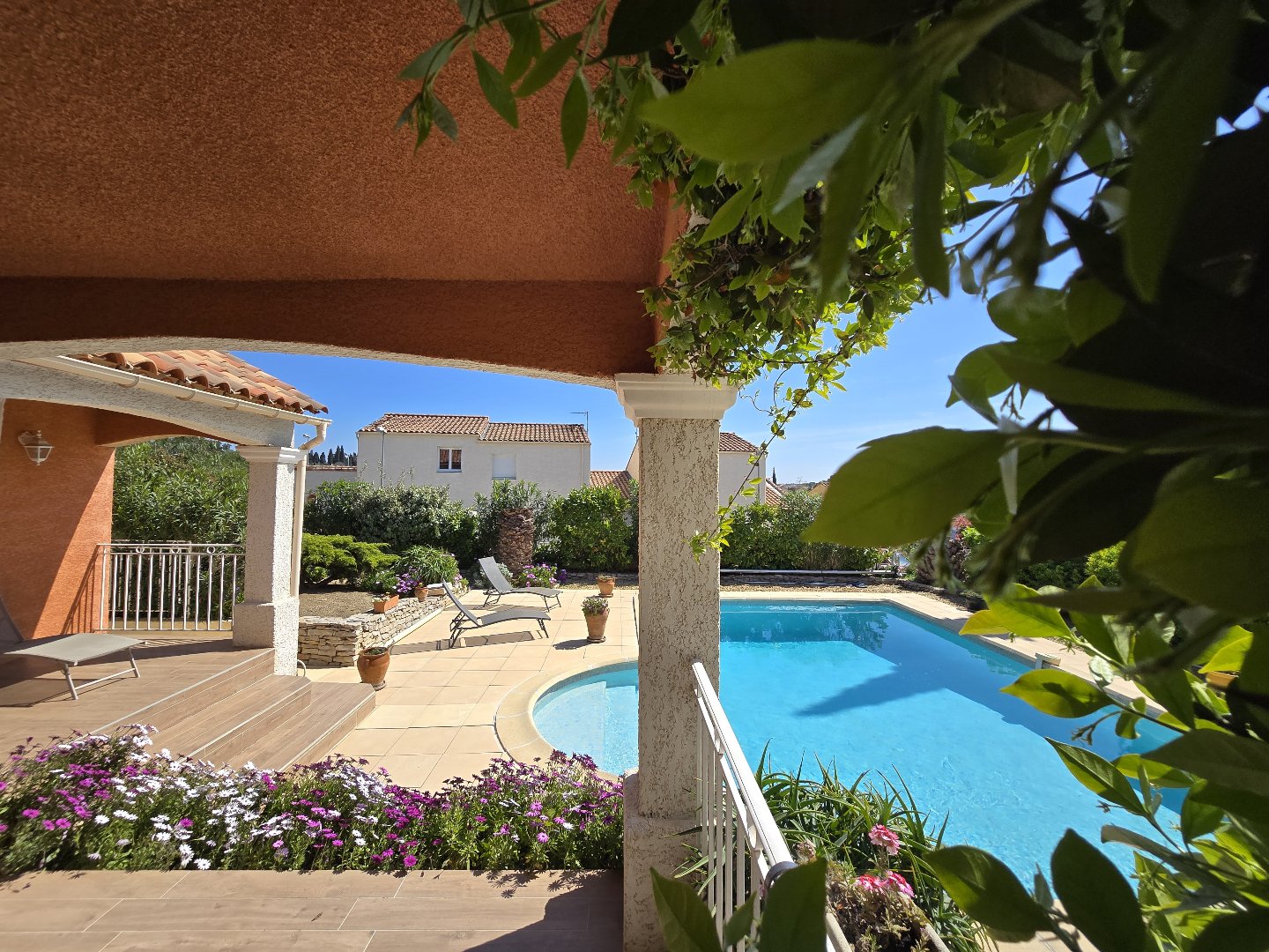Agence immobilière de IMOBOOK