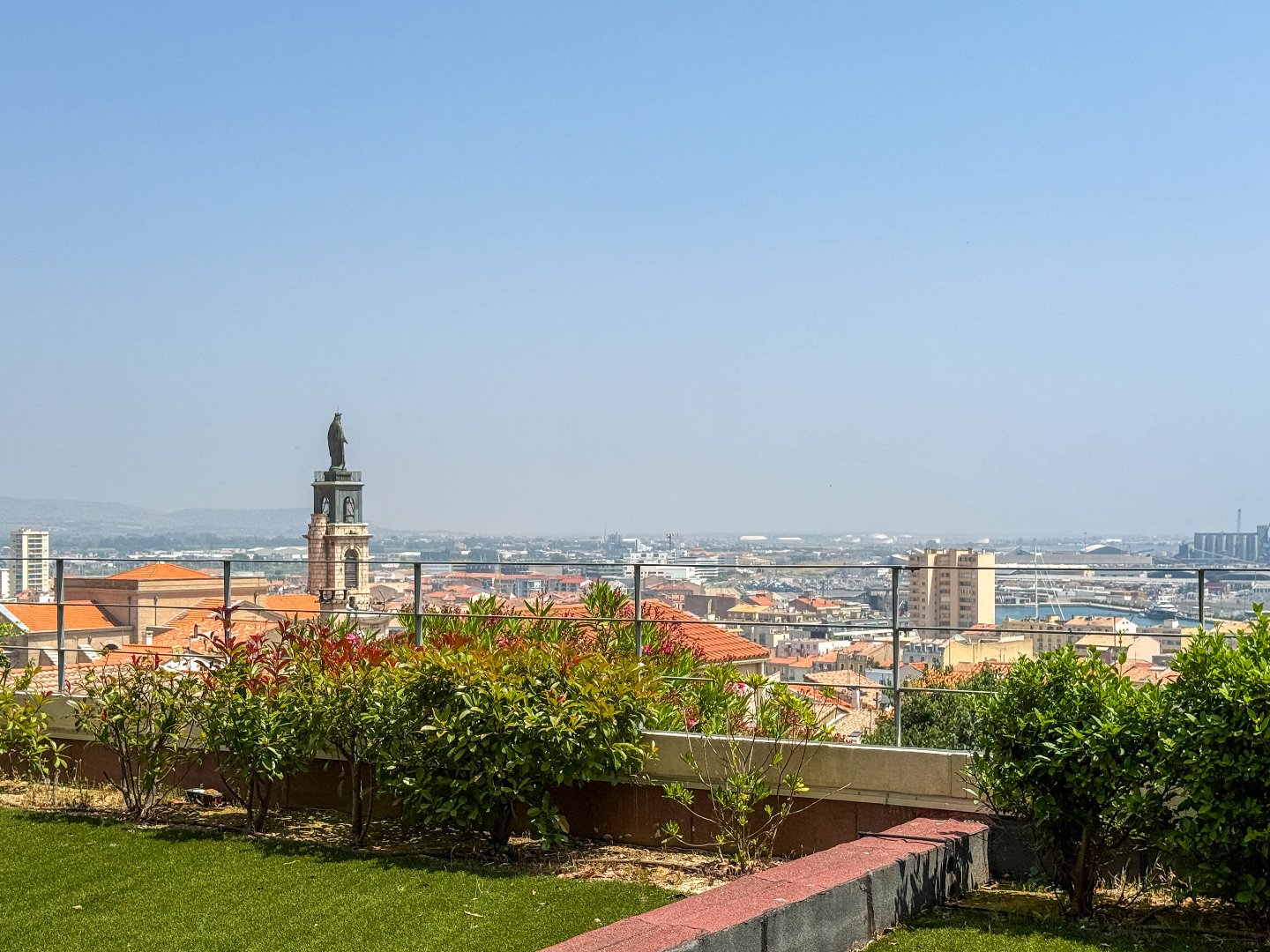 Agence immobilière de IMOBOOK