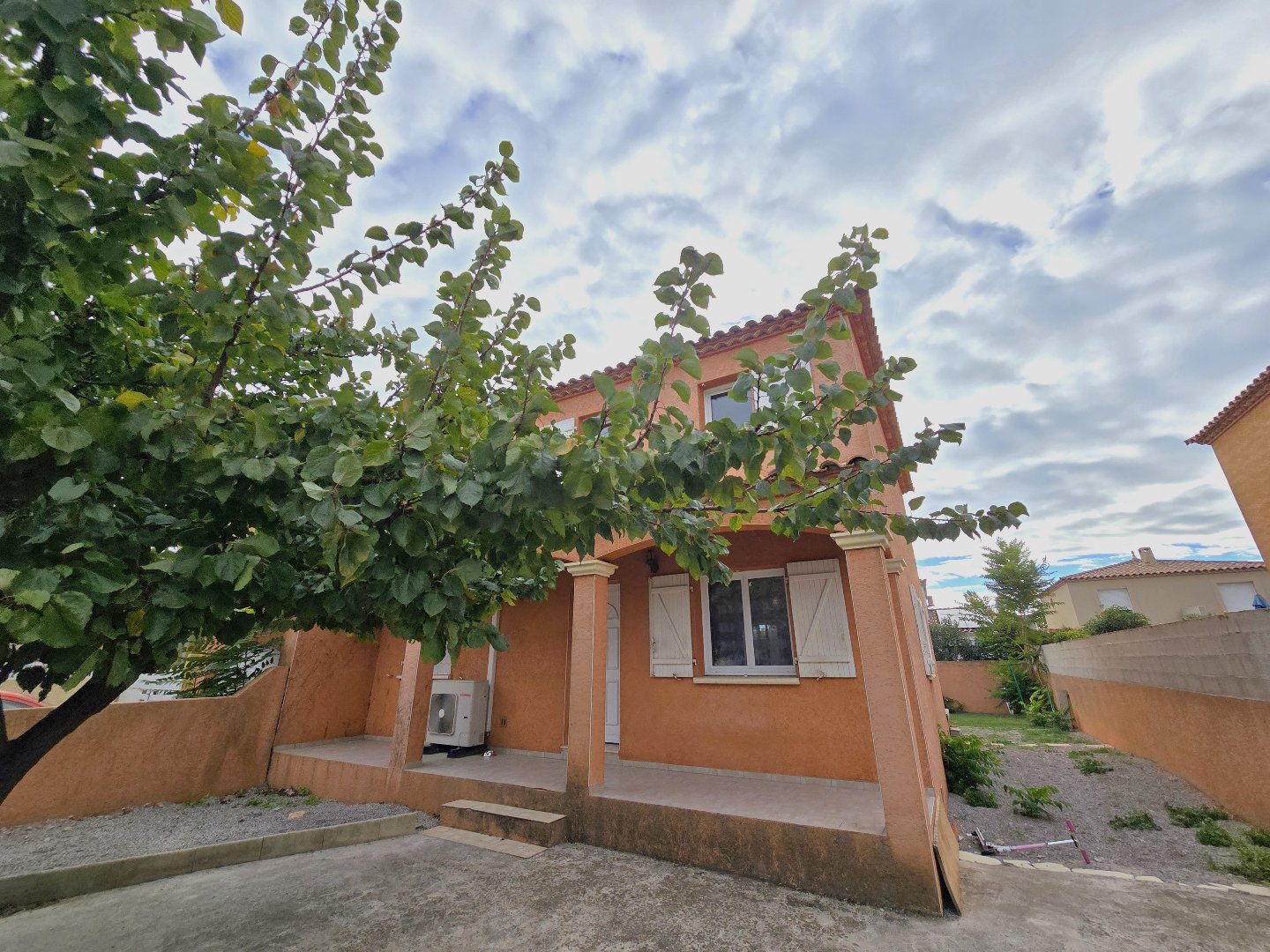 Agence immobilière de IMOBOOK