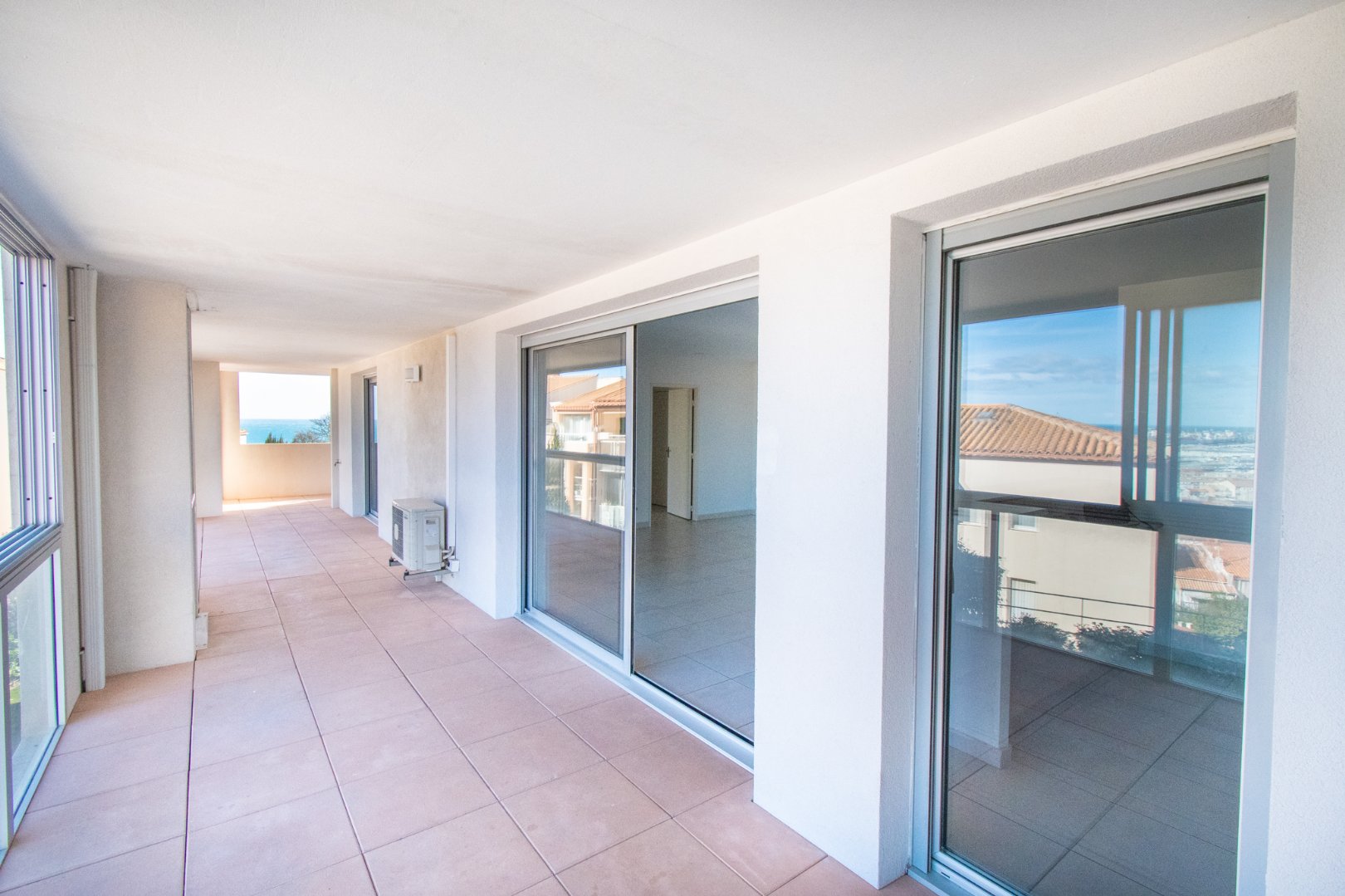 Agence immobilière de IMOBOOK