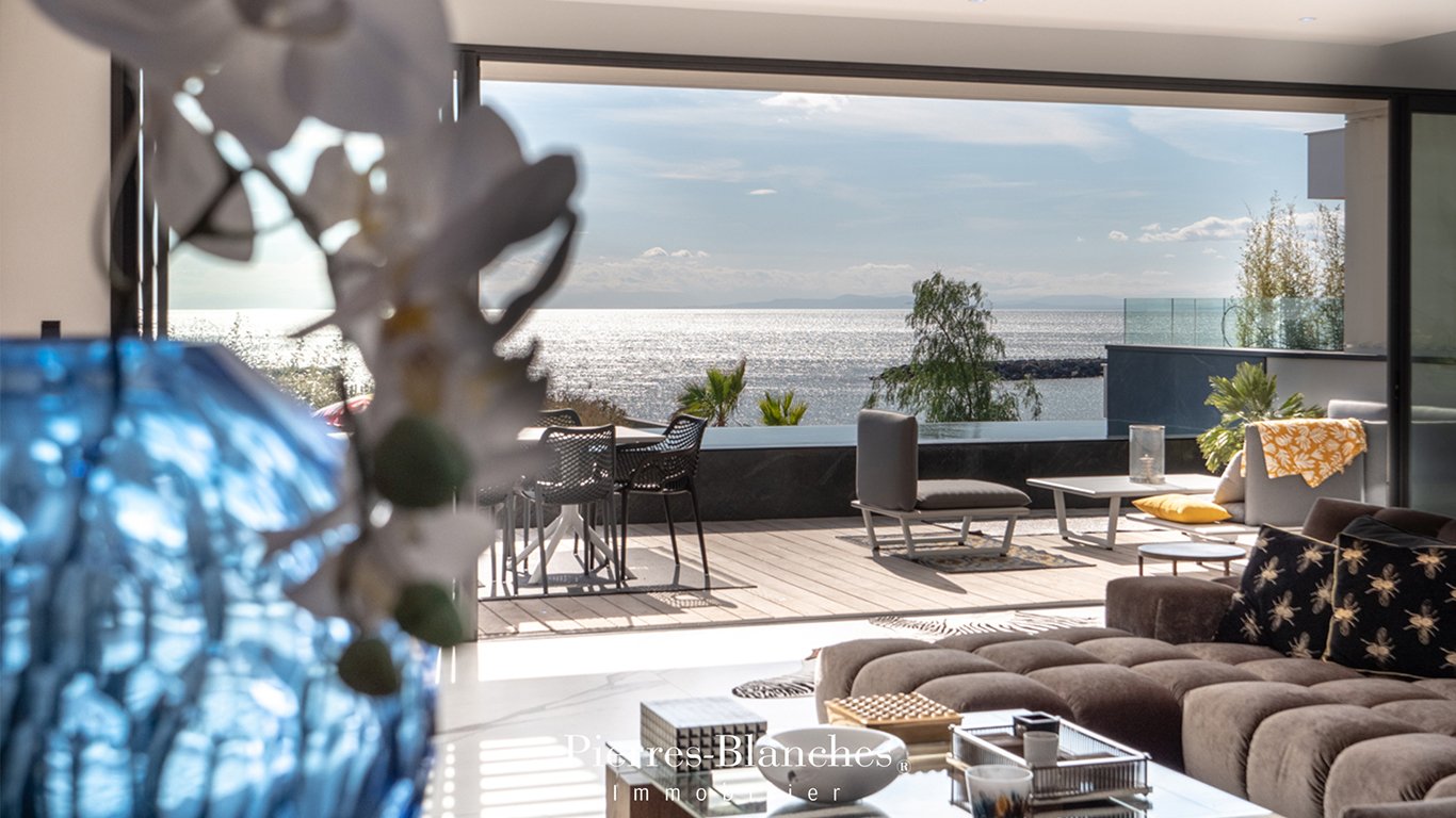 Agence immobilière de PIERRE BLANCHE IMMOBILIER