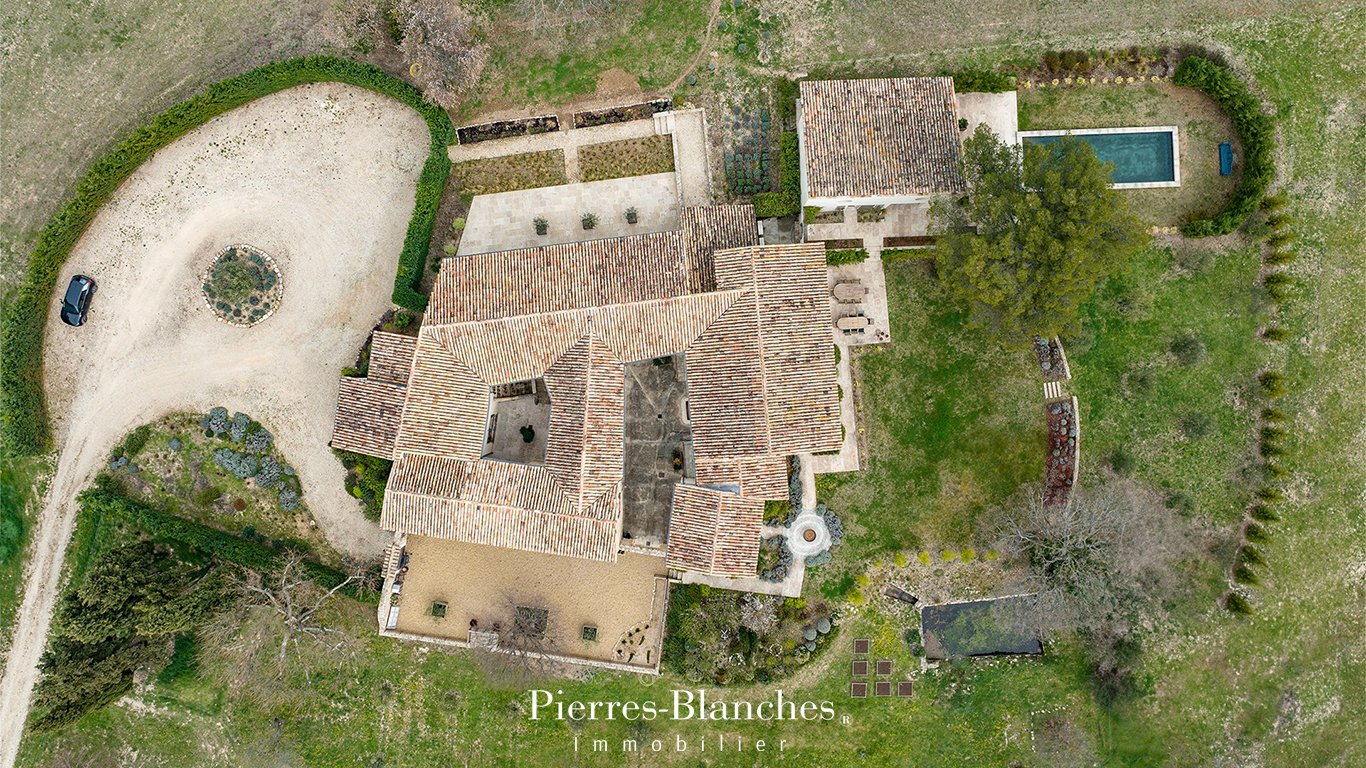 Agence immobilière de PIERRE BLANCHE IMMOBILIER