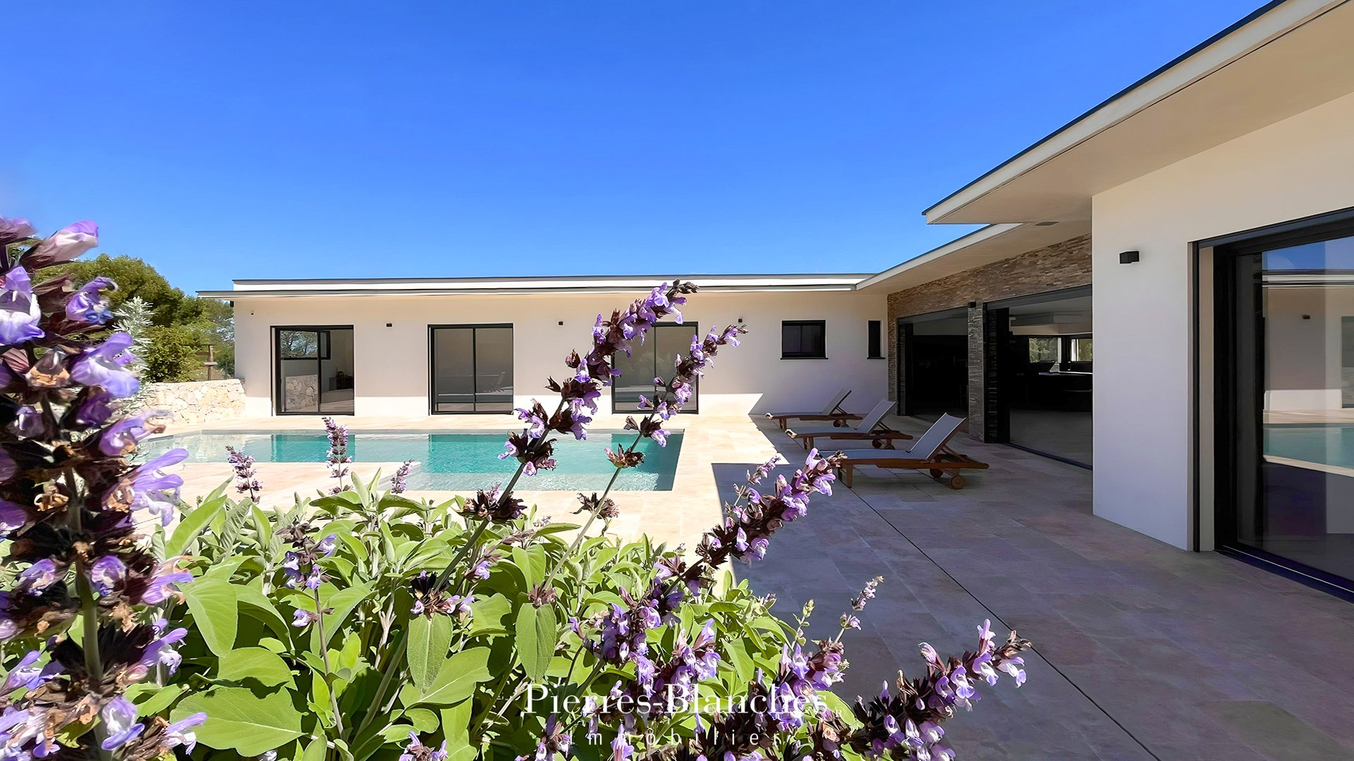 Agence immobilière de PIERRE BLANCHE IMMOBILIER