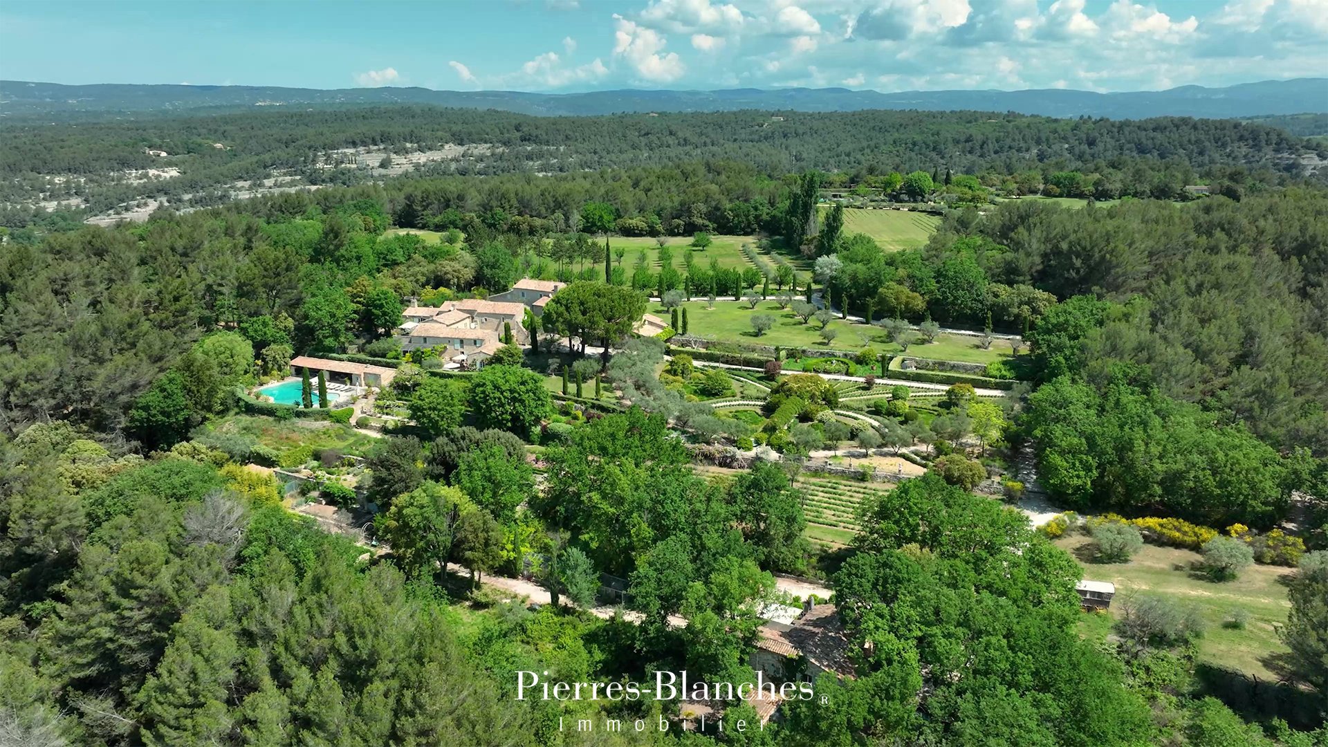 Agence immobilière de PIERRE BLANCHE IMMOBILIER
