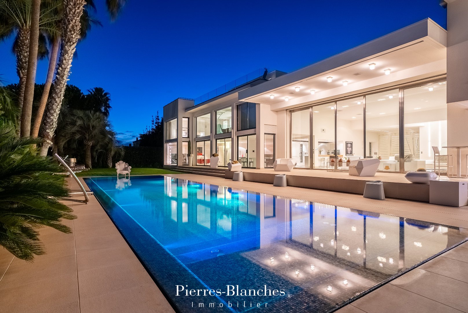 Agence immobilière de PIERRE BLANCHE IMMOBILIER