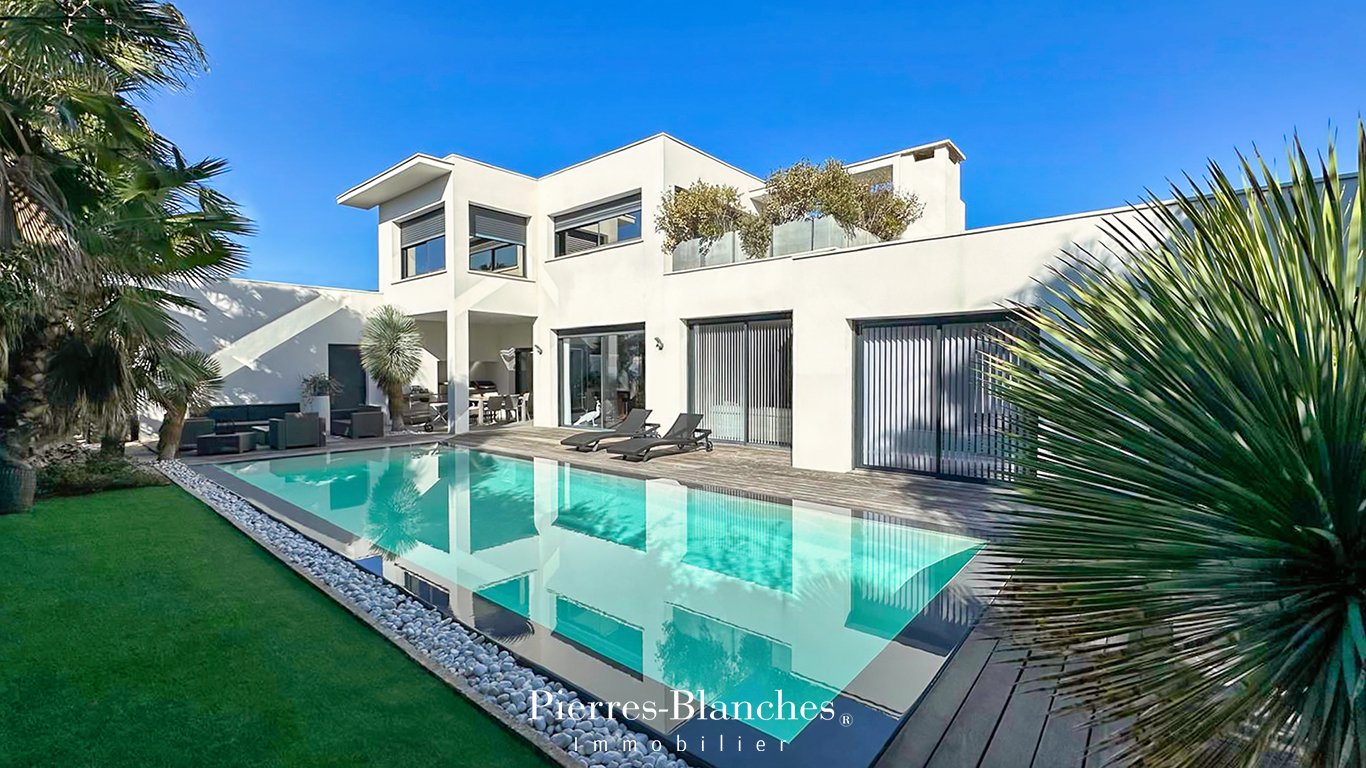 Agence immobilière de PIERRE BLANCHE IMMOBILIER