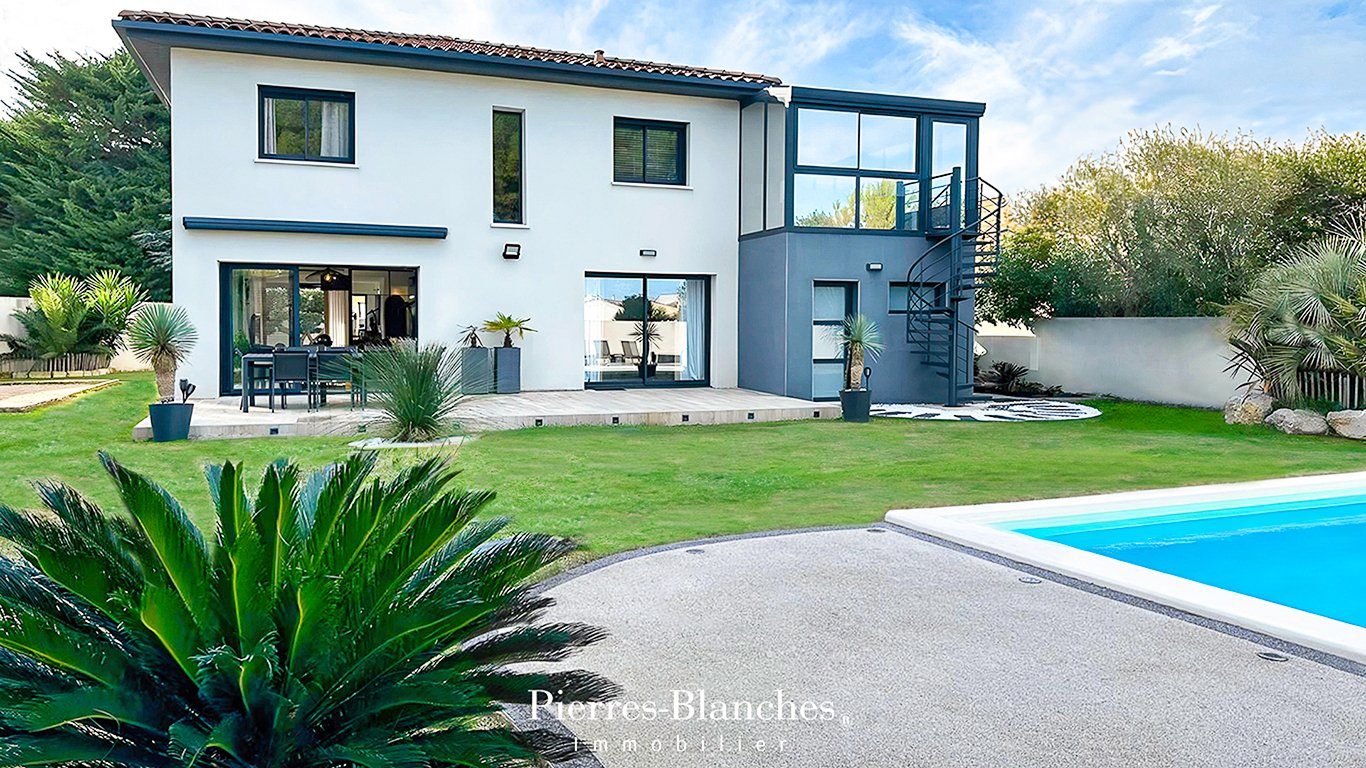 Agence immobilière de PIERRE BLANCHE IMMOBILIER