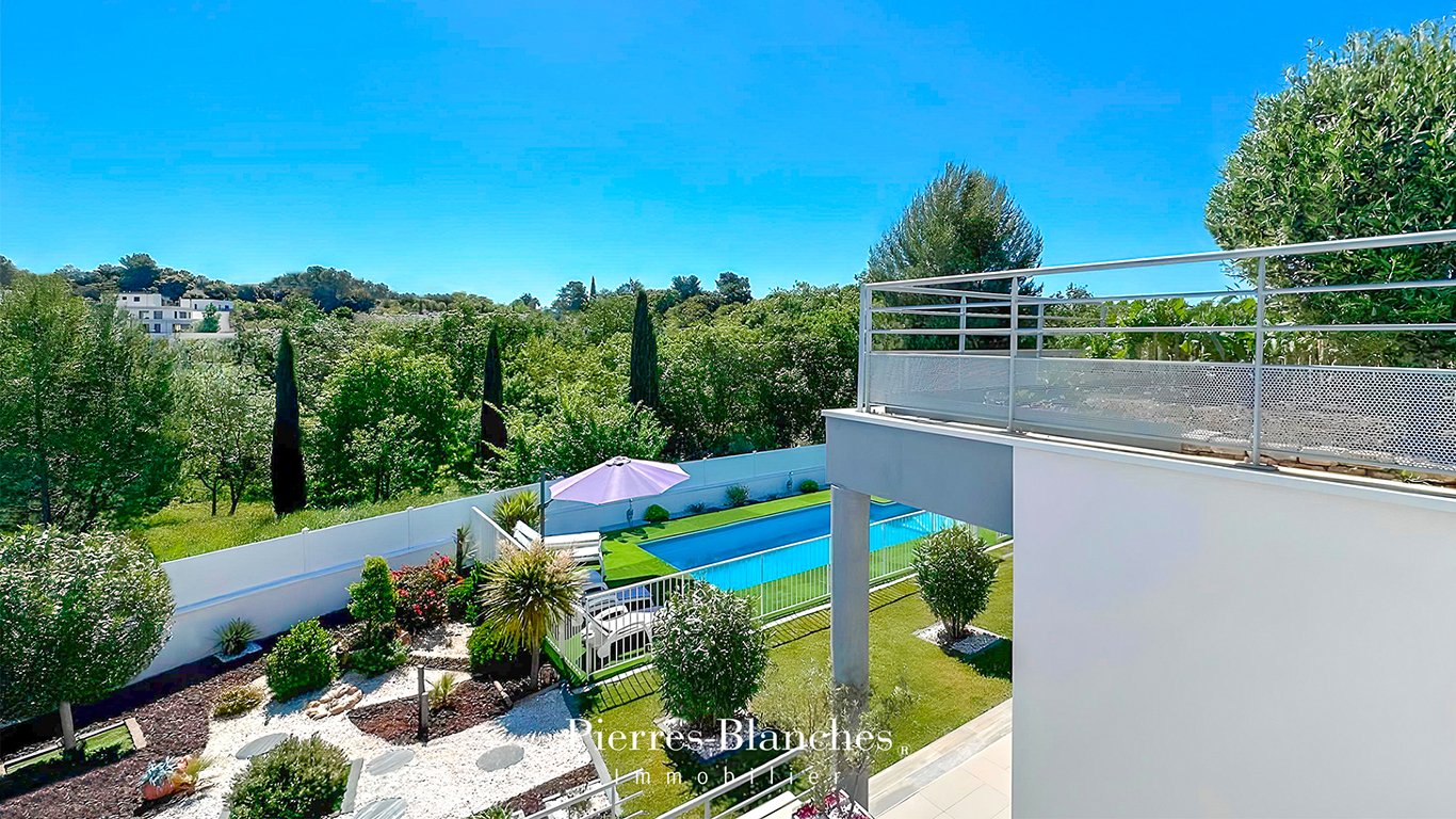 Agence immobilière de PIERRE BLANCHE IMMOBILIER