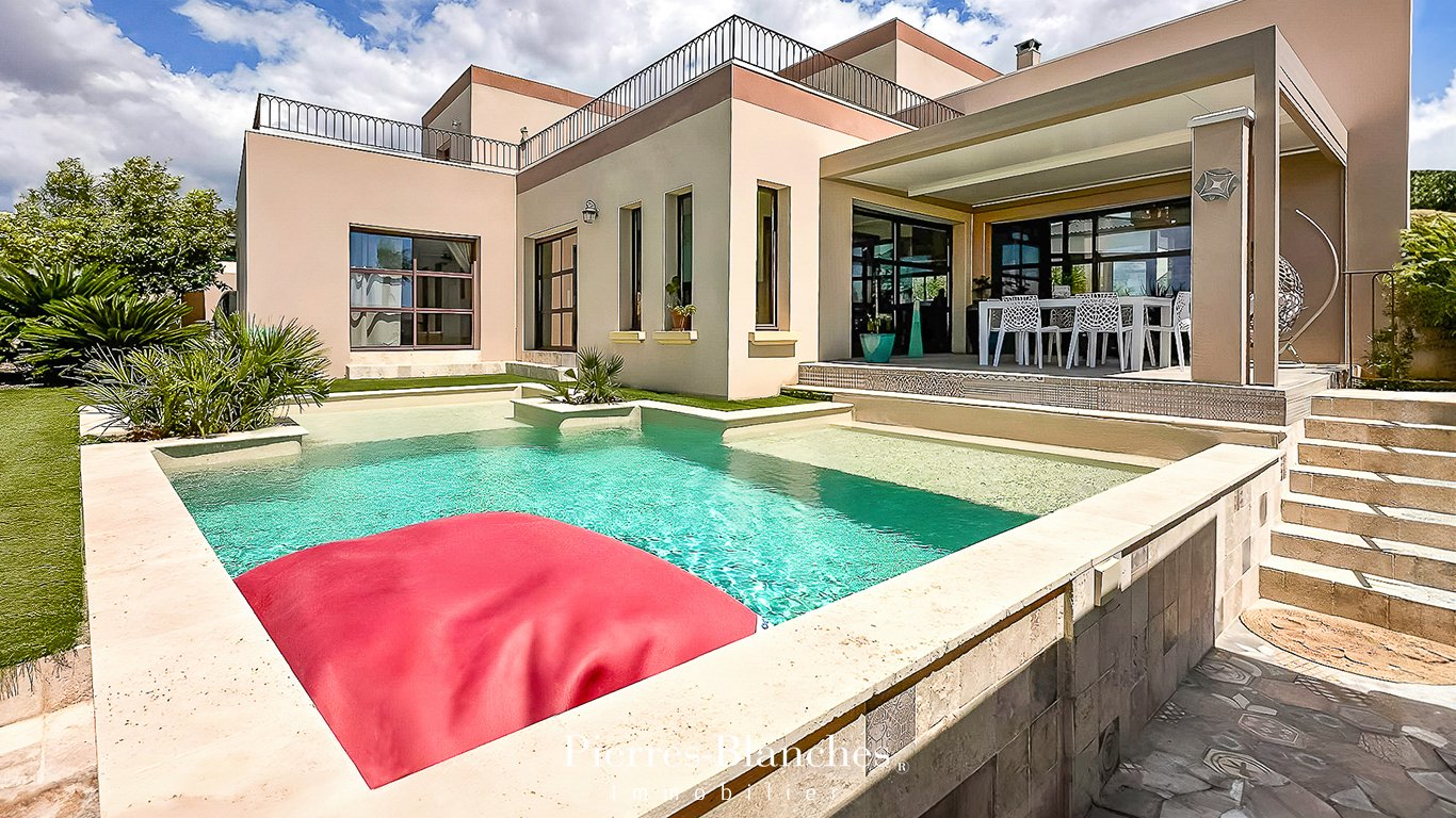 Agence immobilière de PIERRE BLANCHE IMMOBILIER