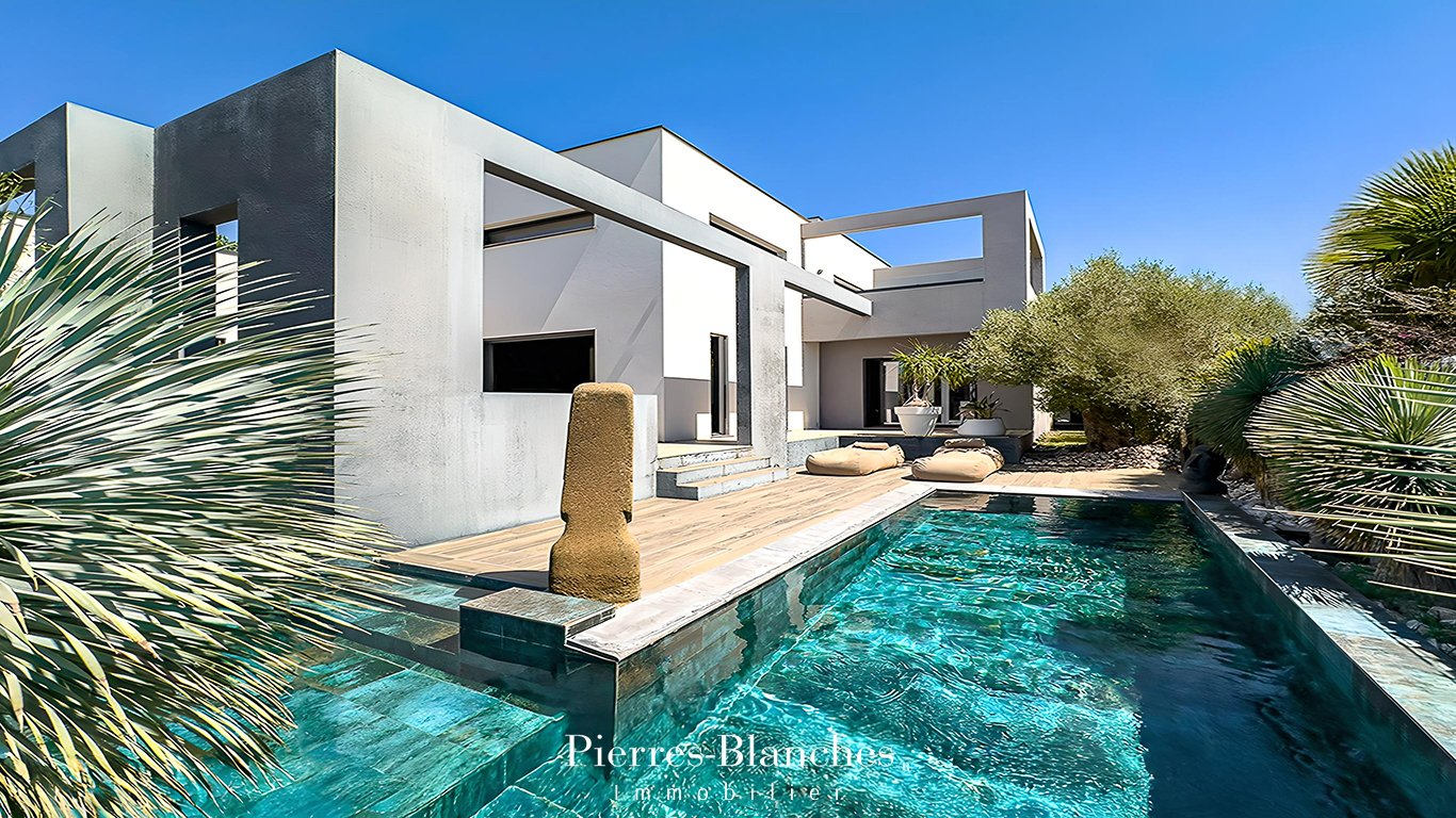 Agence immobilière de PIERRE BLANCHE IMMOBILIER