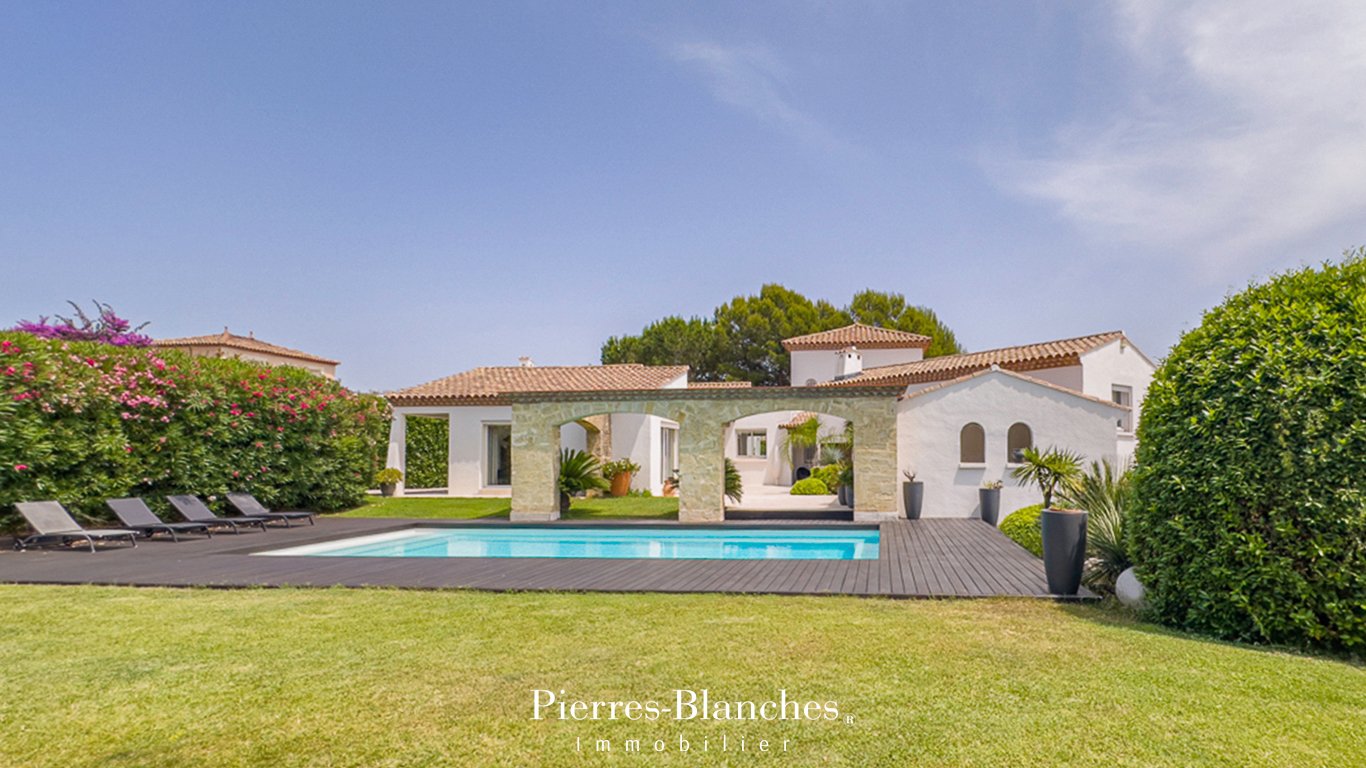 Agence immobilière de PIERRE BLANCHE IMMOBILIER