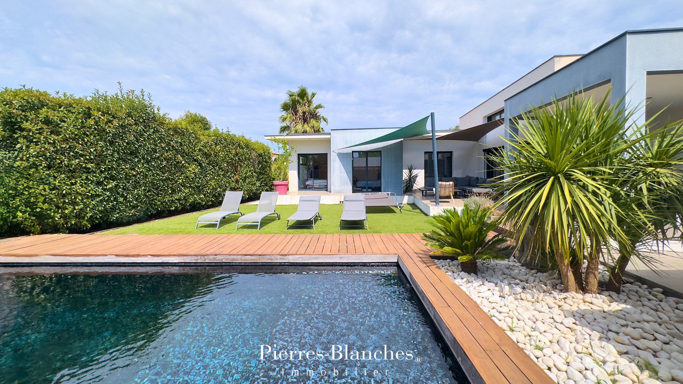 Agence immobilière de PIERRE BLANCHE IMMOBILIER