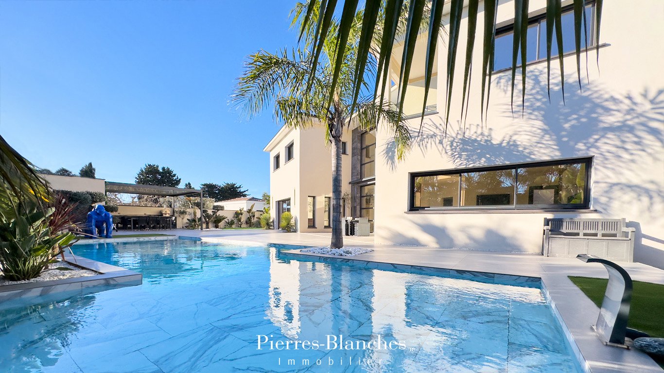 Agence immobilière de PIERRE BLANCHE IMMOBILIER