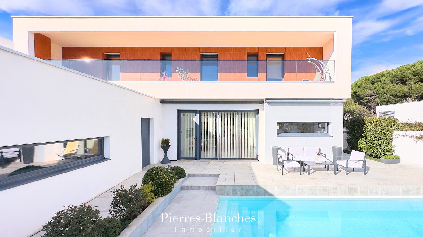 Agence immobilière de PIERRE BLANCHE IMMOBILIER