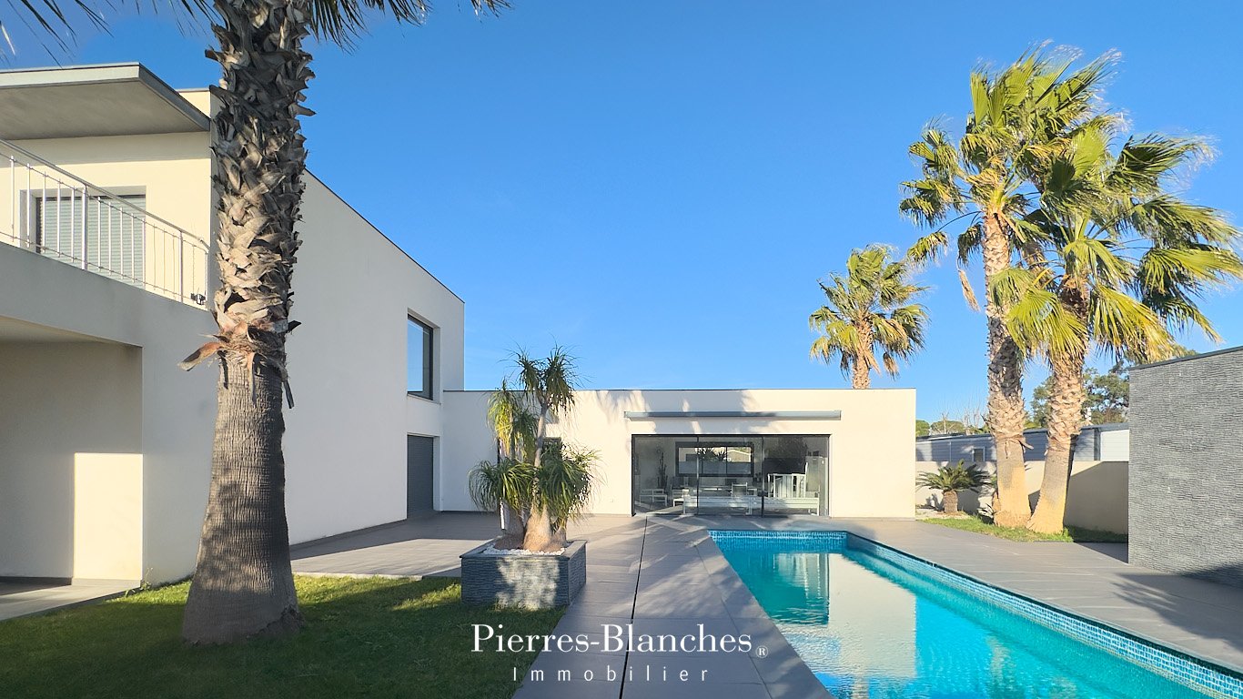 Agence immobilière de PIERRE BLANCHE IMMOBILIER