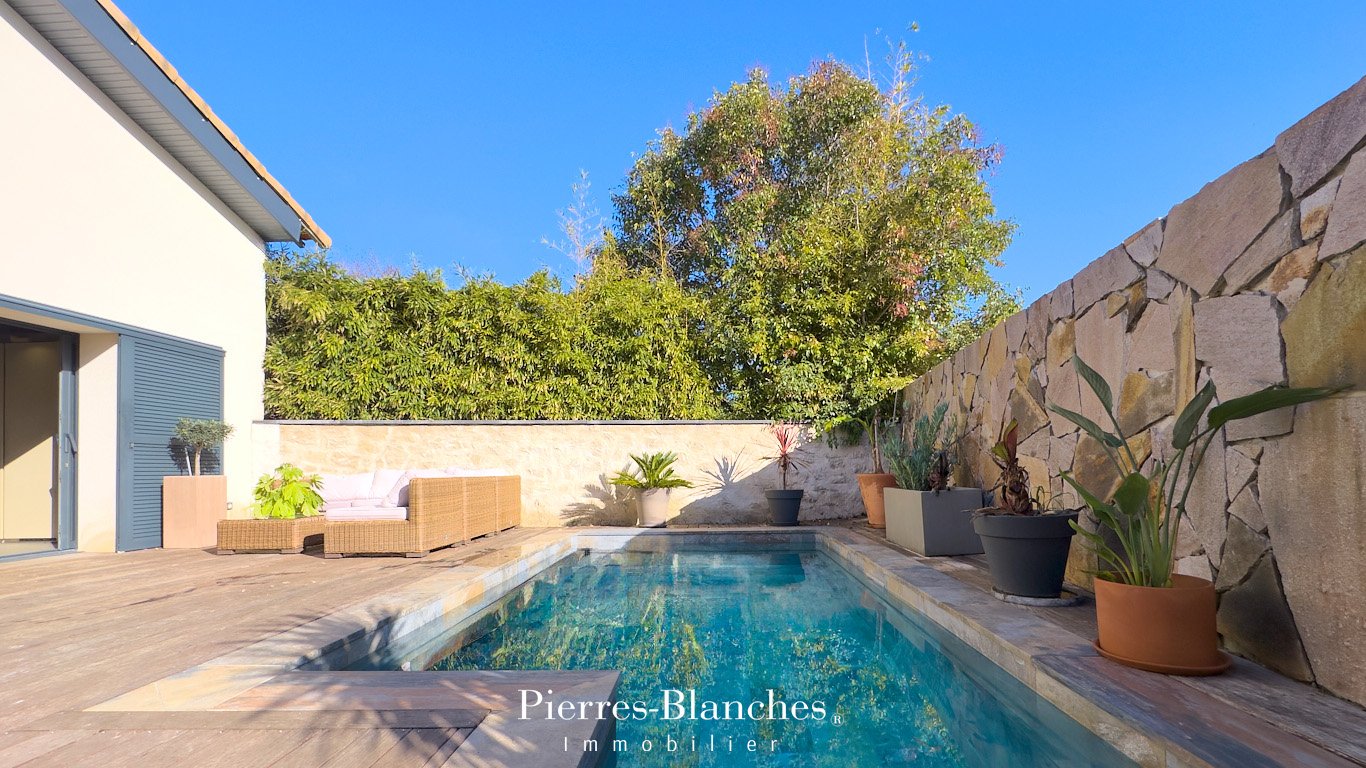 Agence immobilière de PIERRE BLANCHE IMMOBILIER