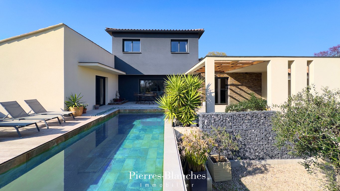 Agence immobilière de PIERRE BLANCHE IMMOBILIER