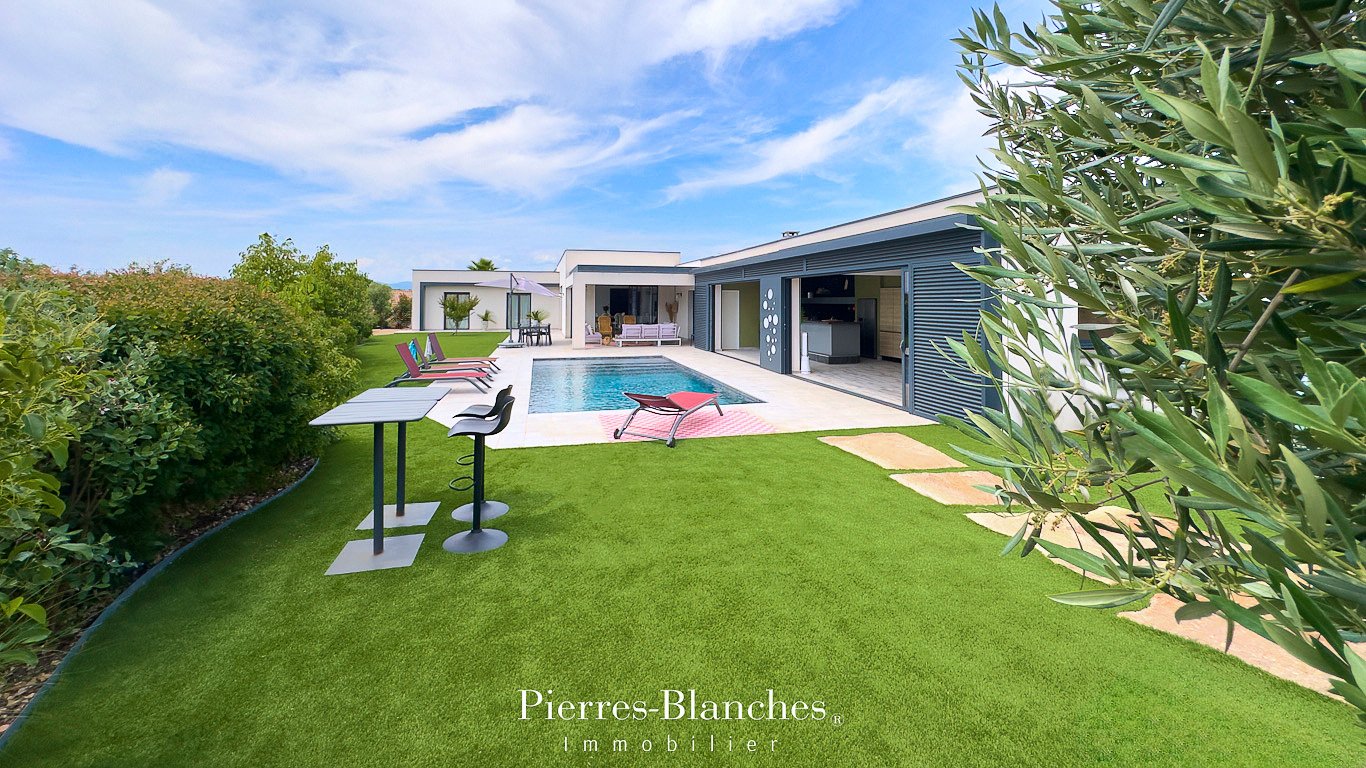 Agence immobilière de PIERRE BLANCHE IMMOBILIER