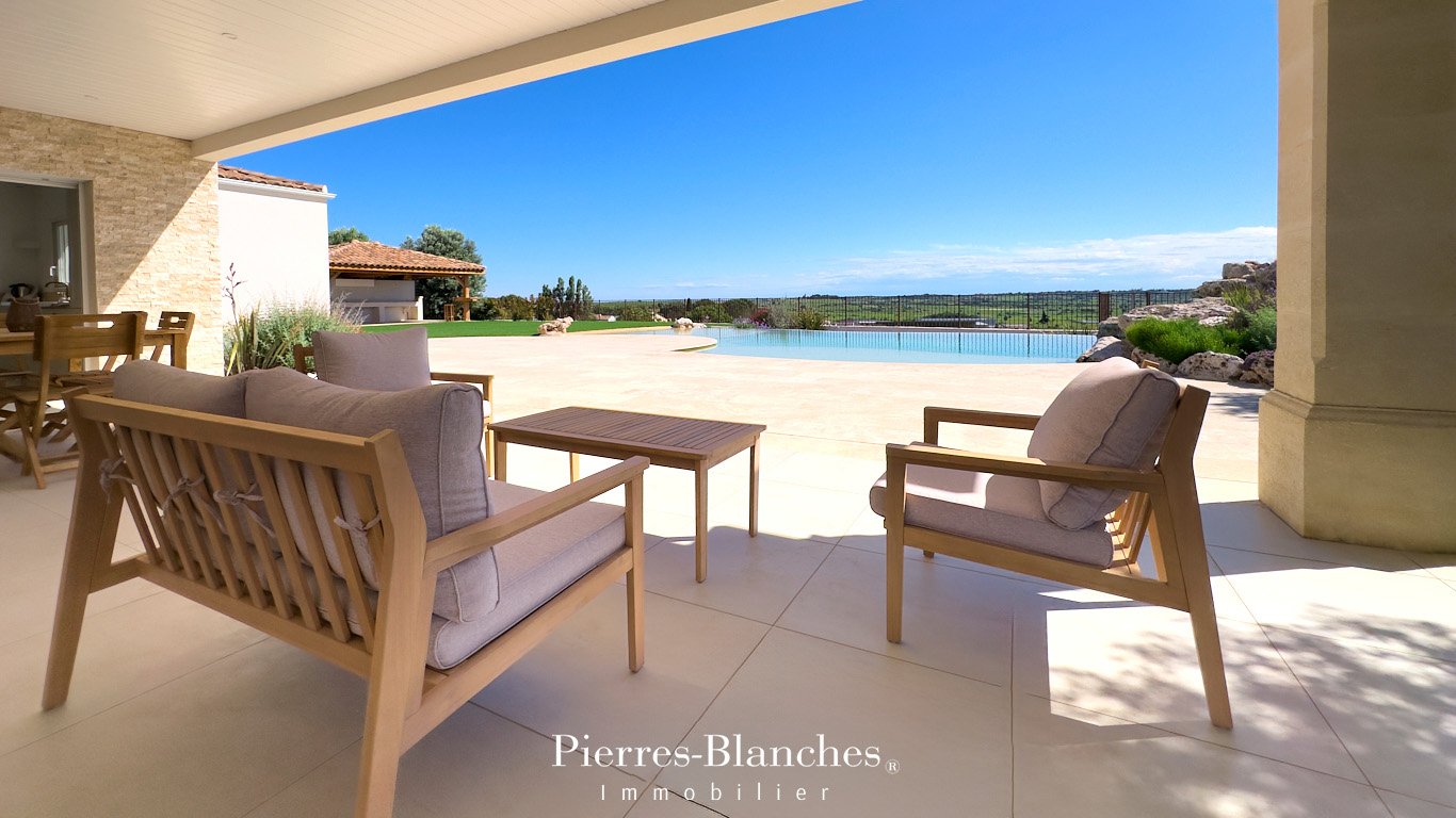 Agence immobilière de PIERRE BLANCHE IMMOBILIER