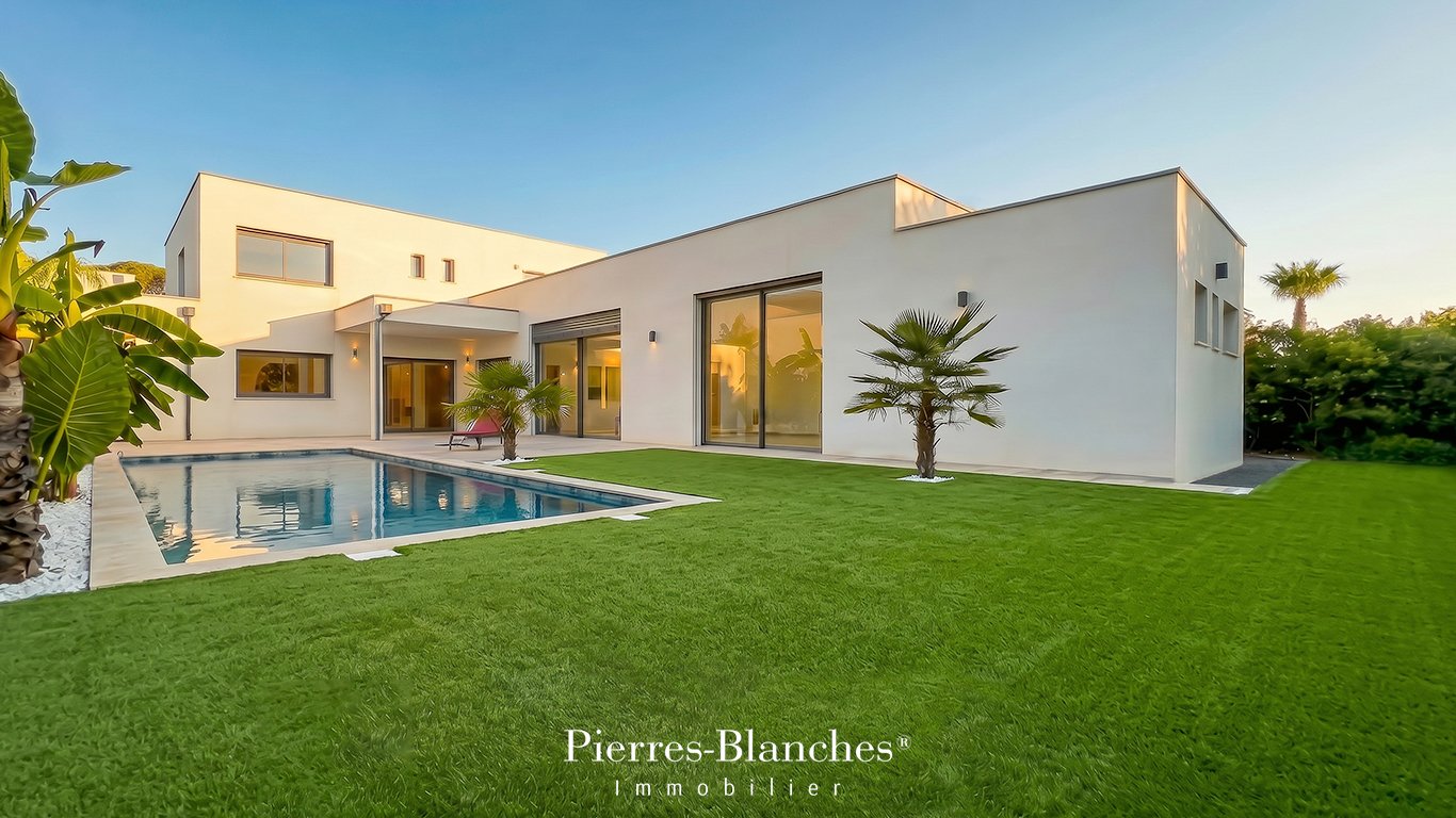 Agence immobilière de PIERRE BLANCHE IMMOBILIER