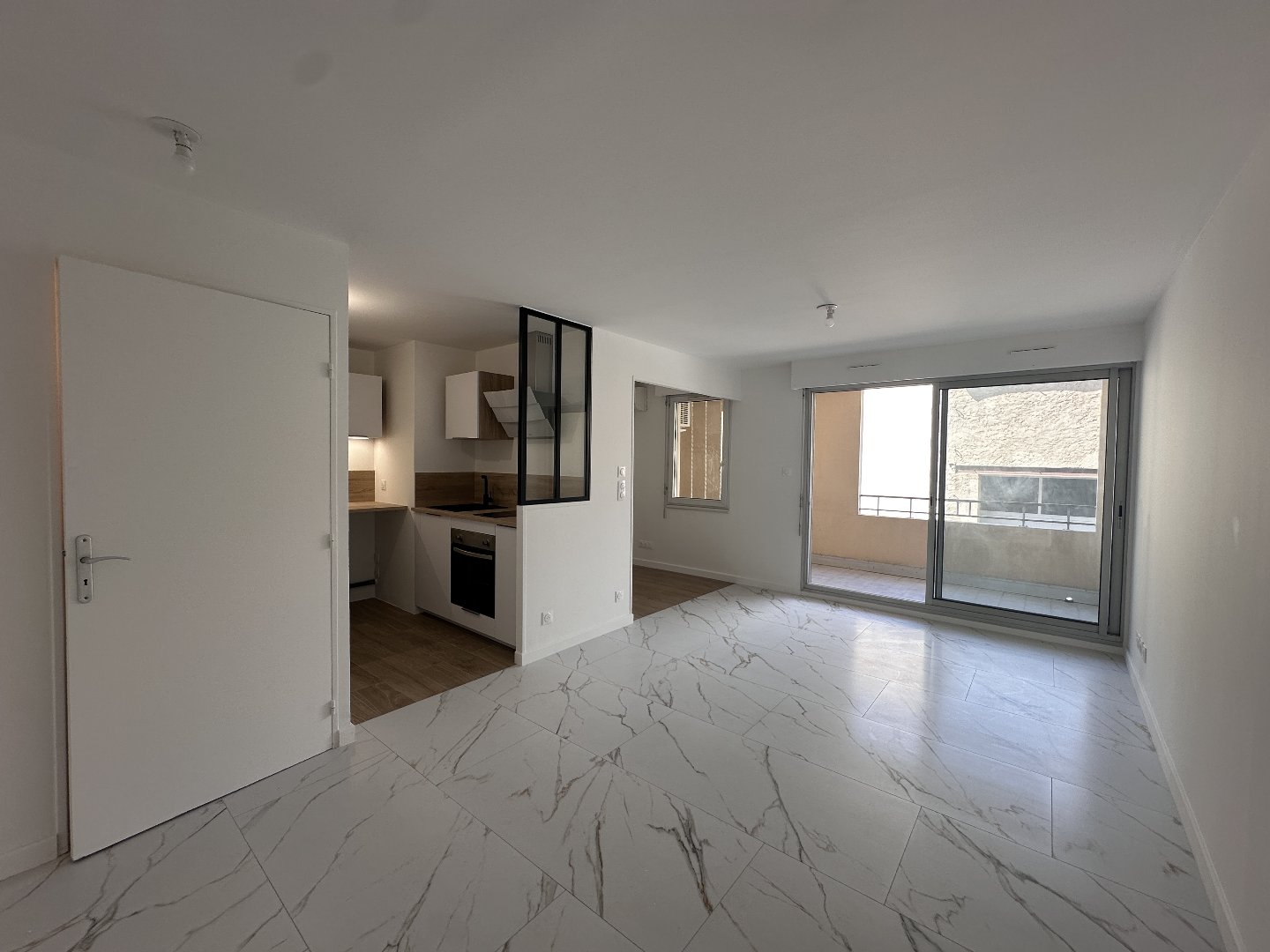 Agence immobilière de IMOBOOK