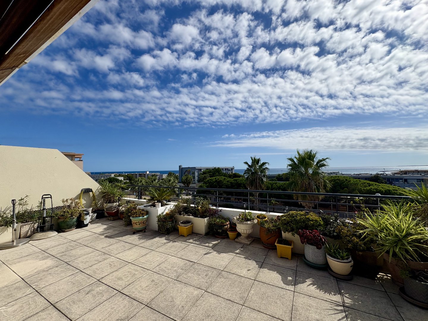 Agence immobilière de IMOBOOK