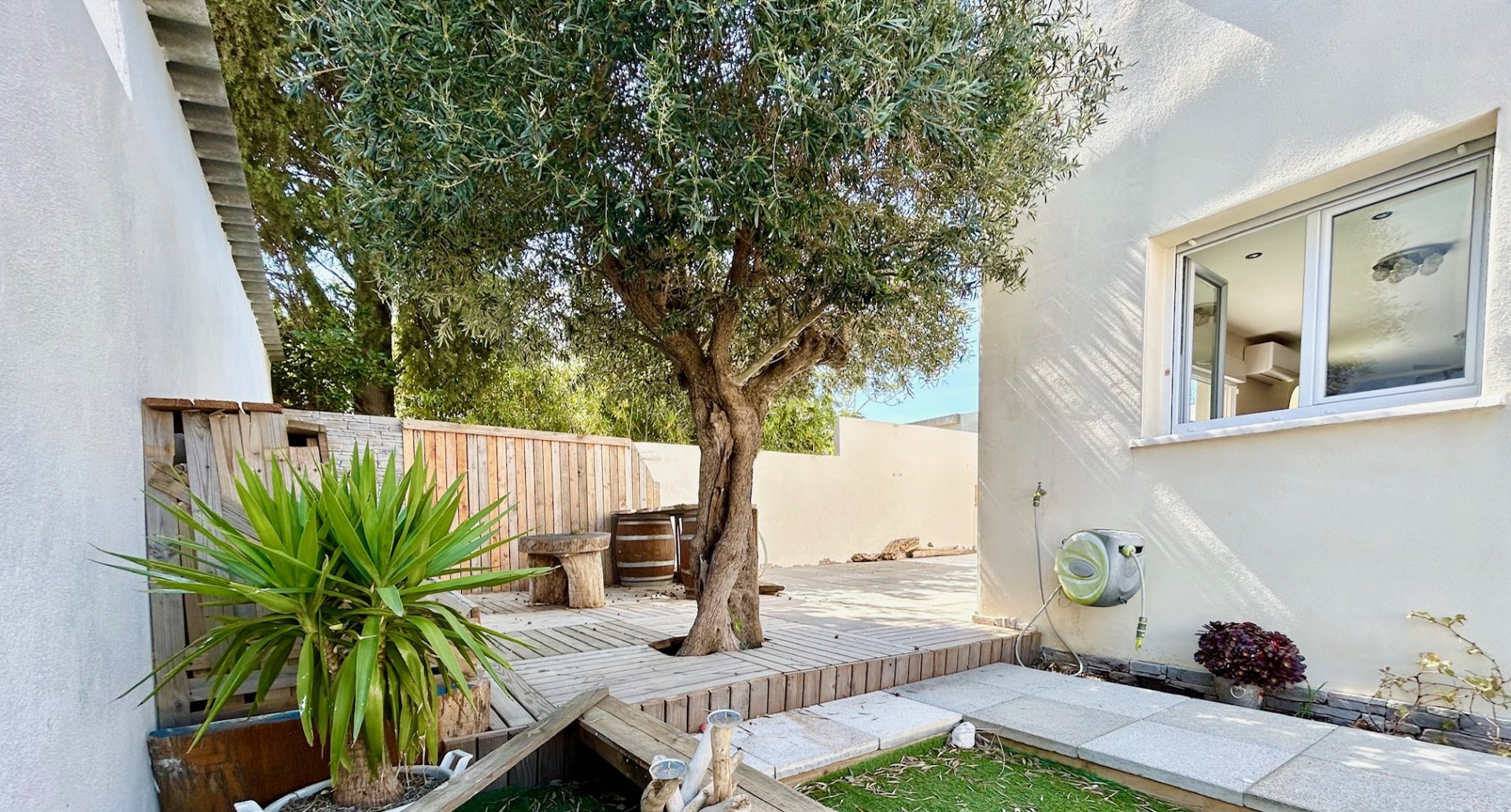 Agence immobilière de IMOBOOK