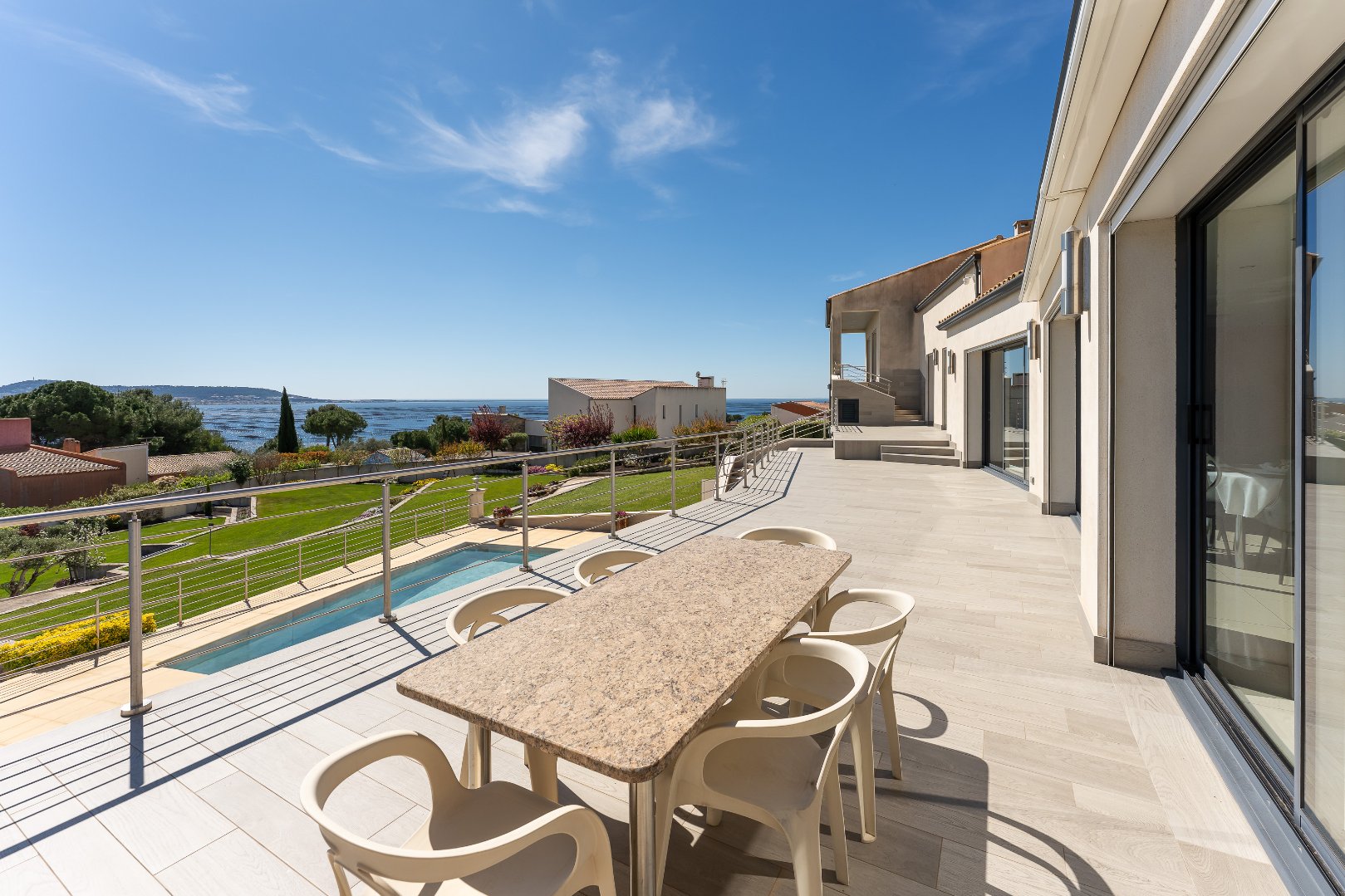 Agence immobilière de IMOBOOK