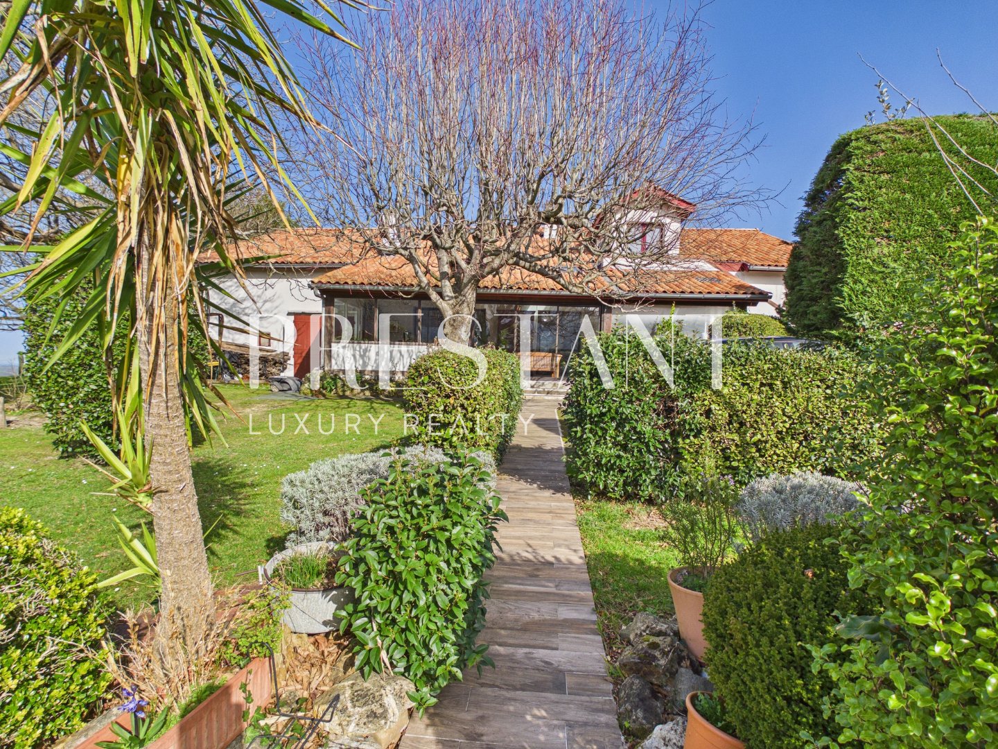 Maison 311m² — Espelette
