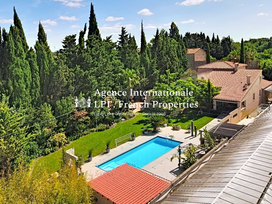 Maison 194m² — Pézilla-la-Rivière