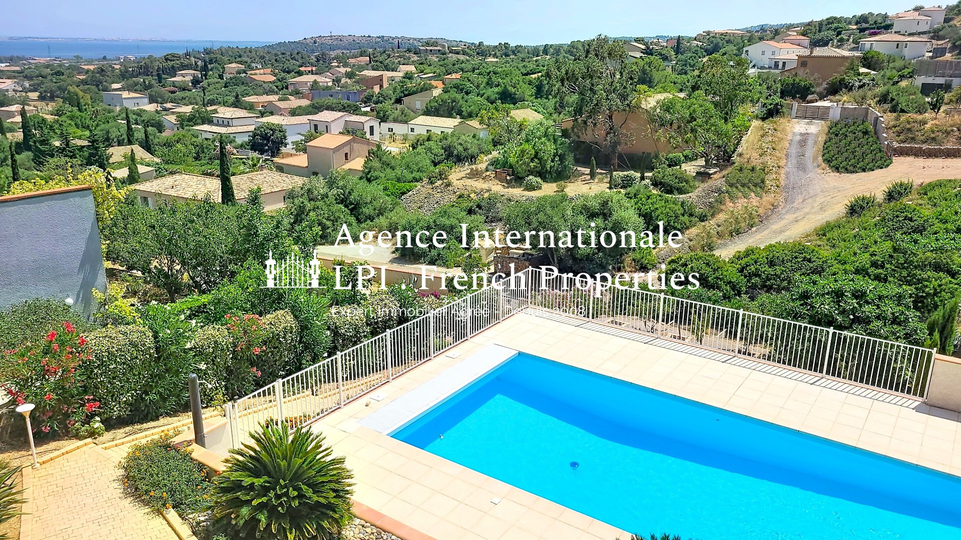 Maison 216m² — Fitou