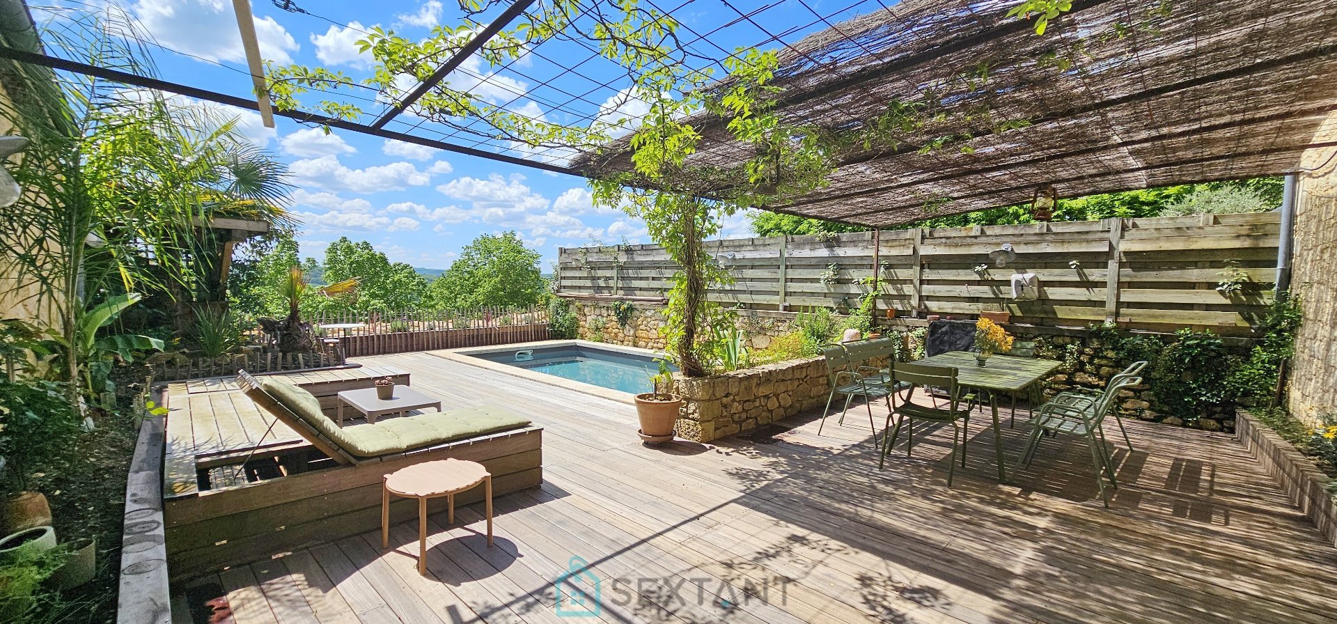 Maison 234m² — Domme