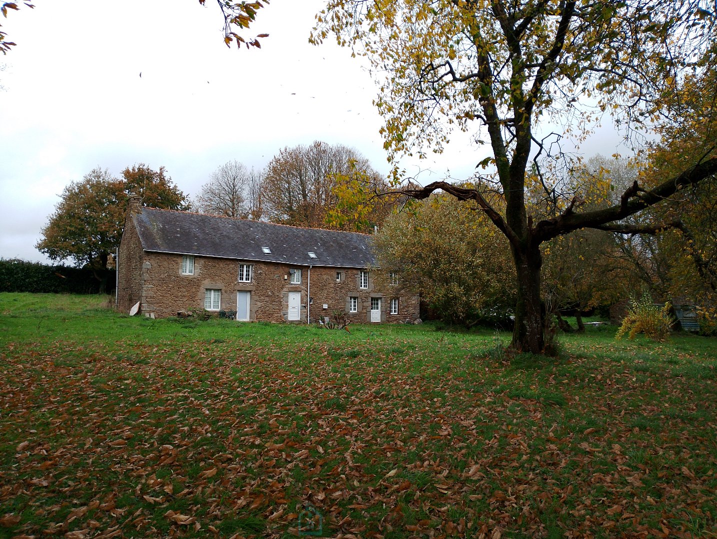 Maison 205m² — Ménéac
