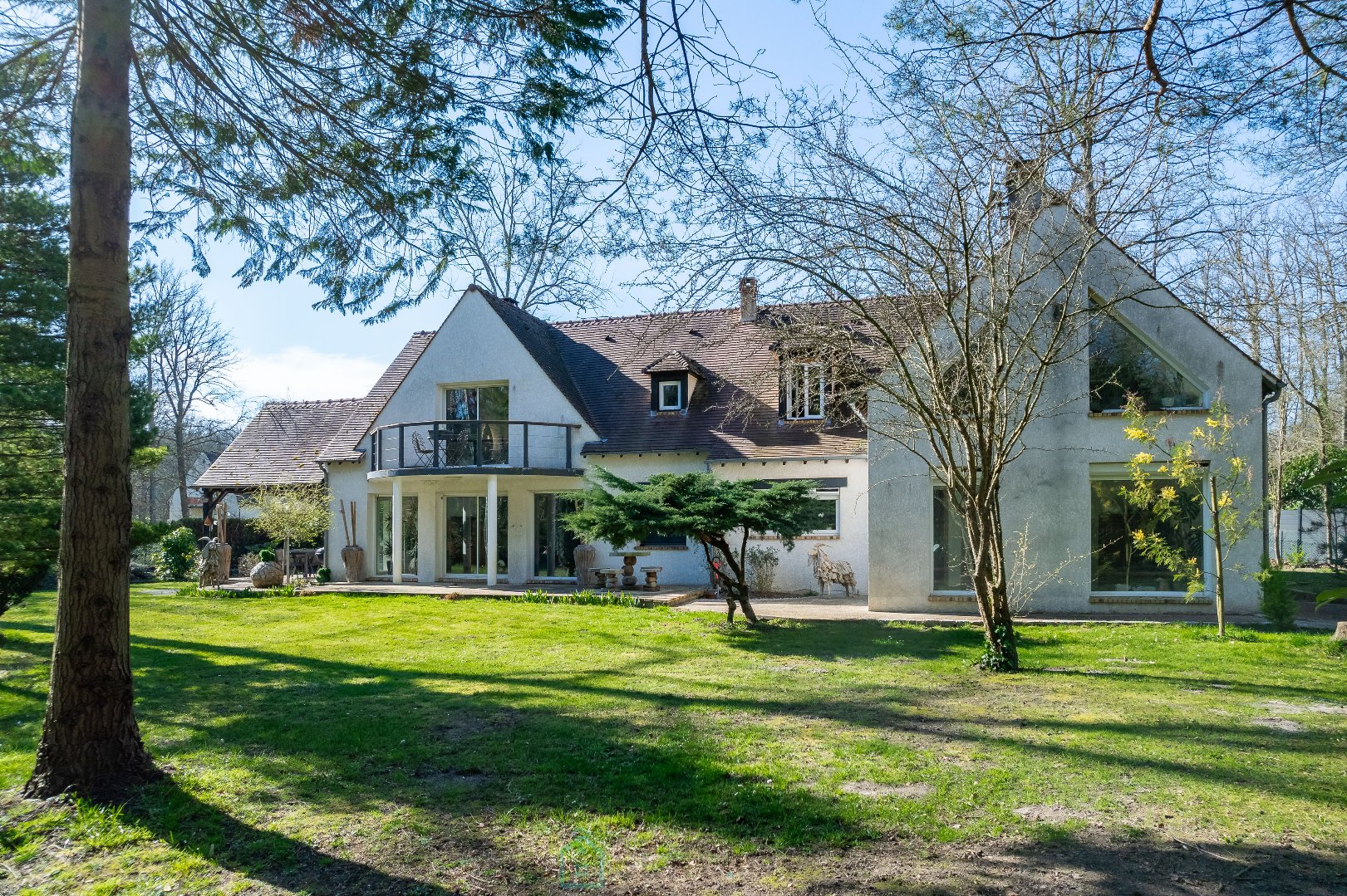 Maison 230m² — Noisy-sur-École