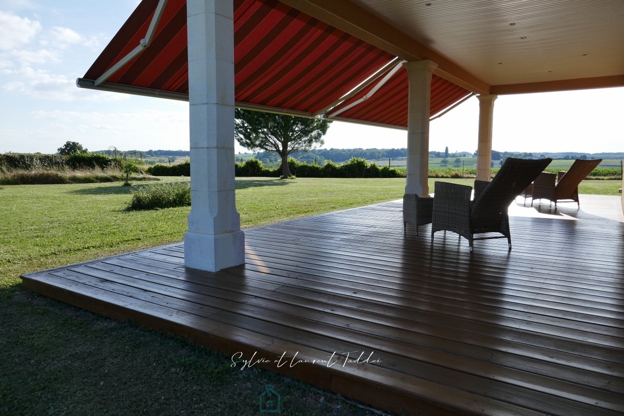 Maison 167m² — Montendre