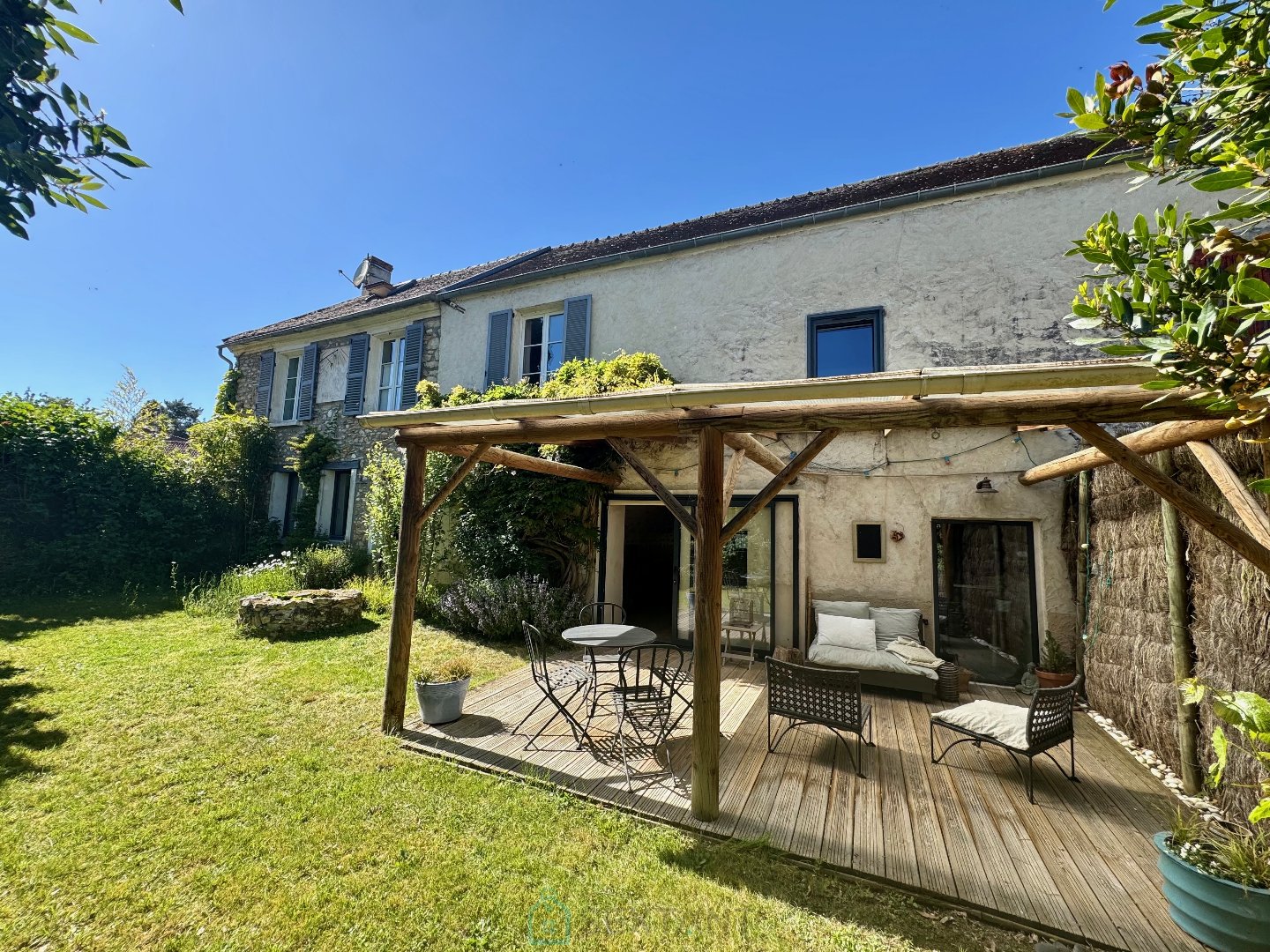 Maison 225m² — Hargeville