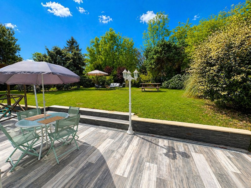 Maison 201m² — Châteaufort