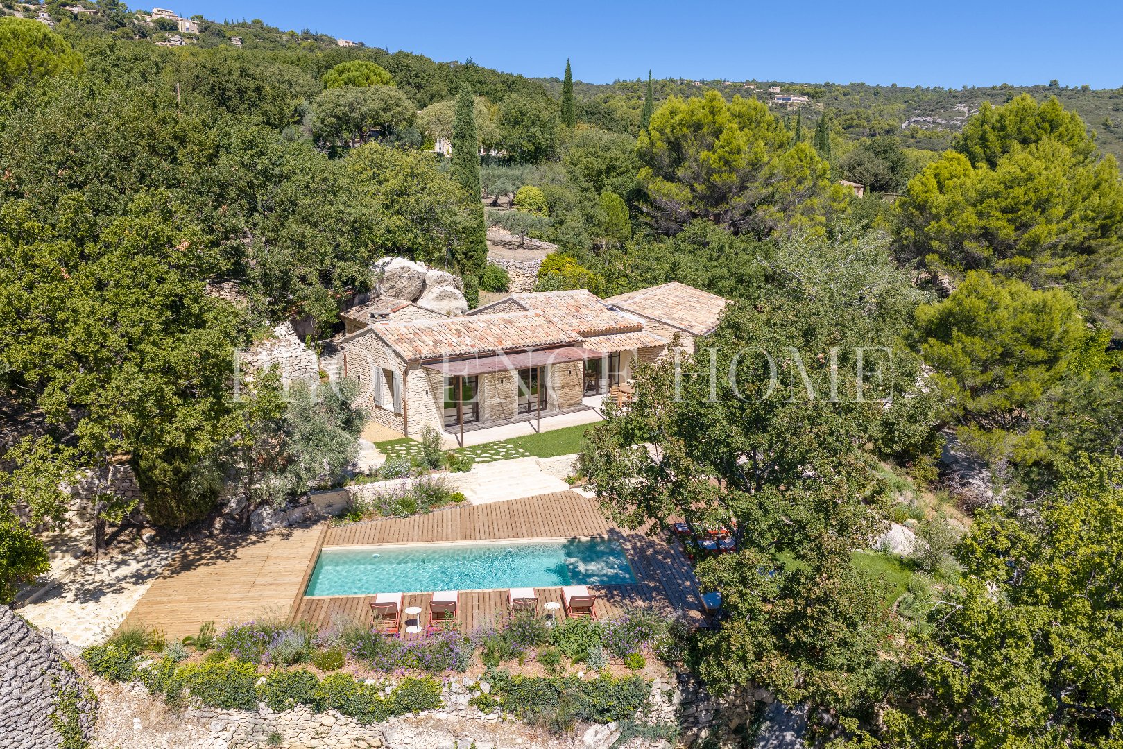 Maison 236m² — Gordes