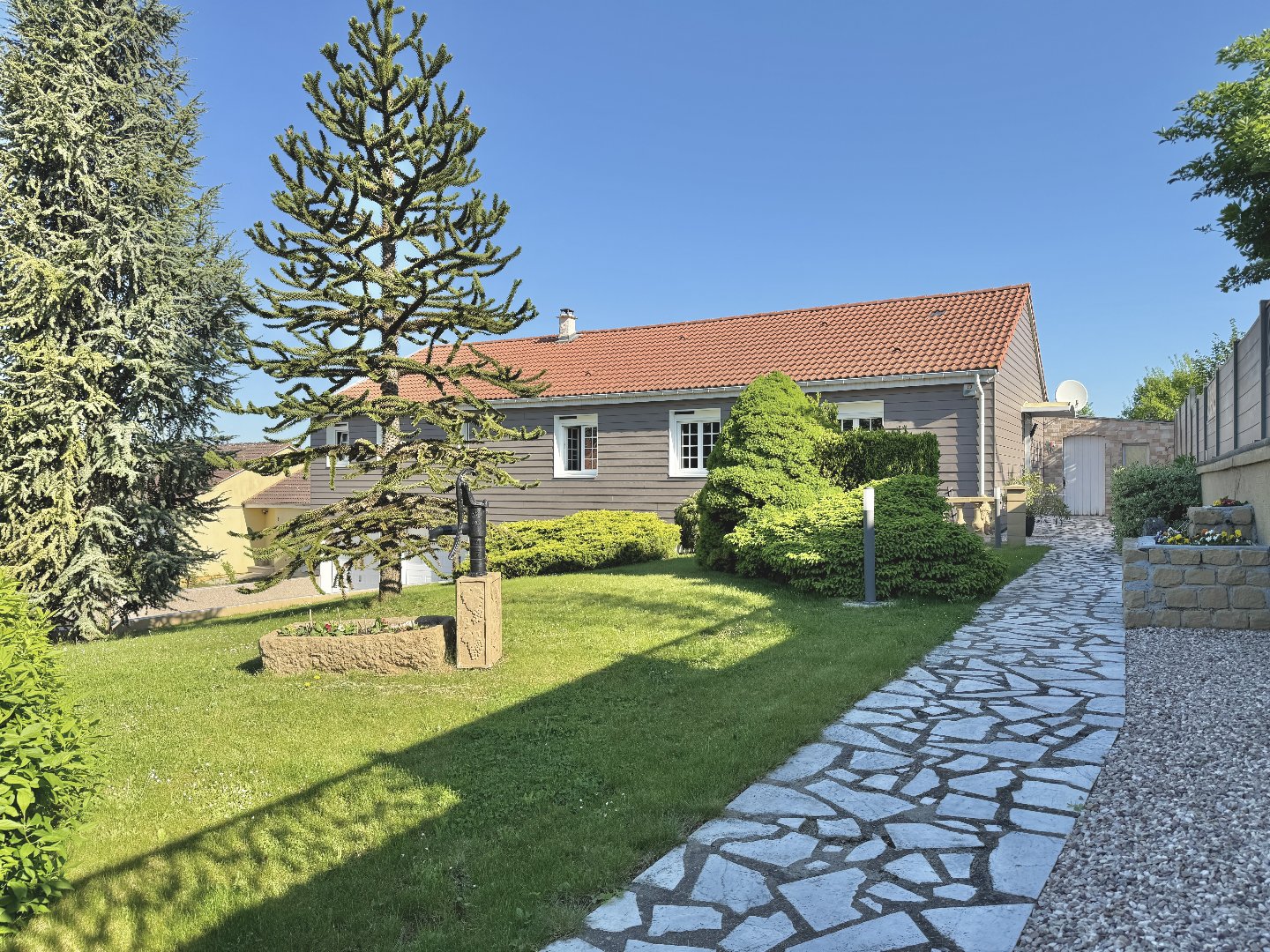 Maison 5 pièces - Arry