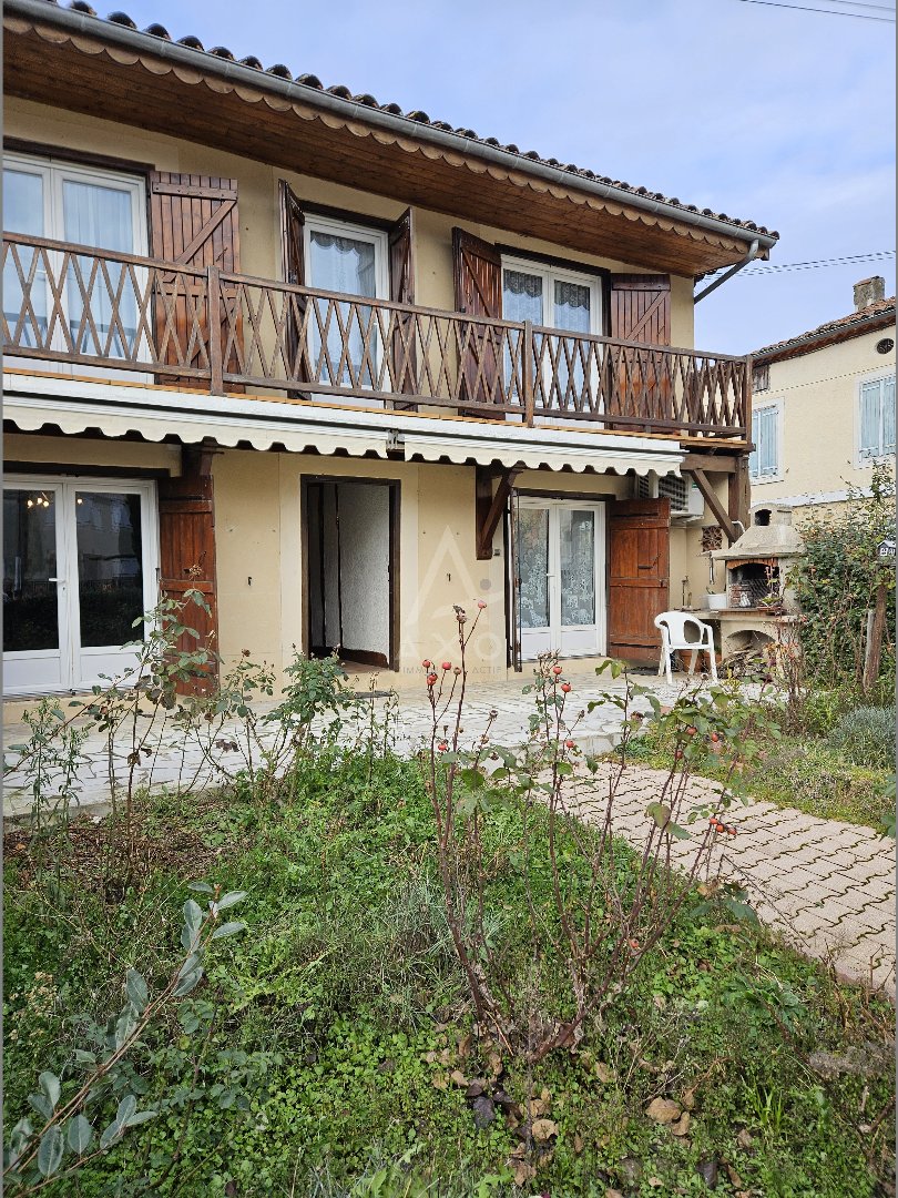 Maison de village