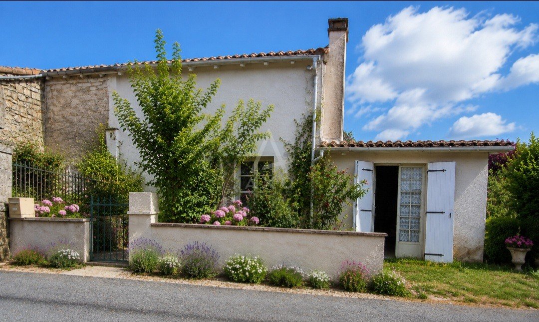 Maison 100m² — Chazelles