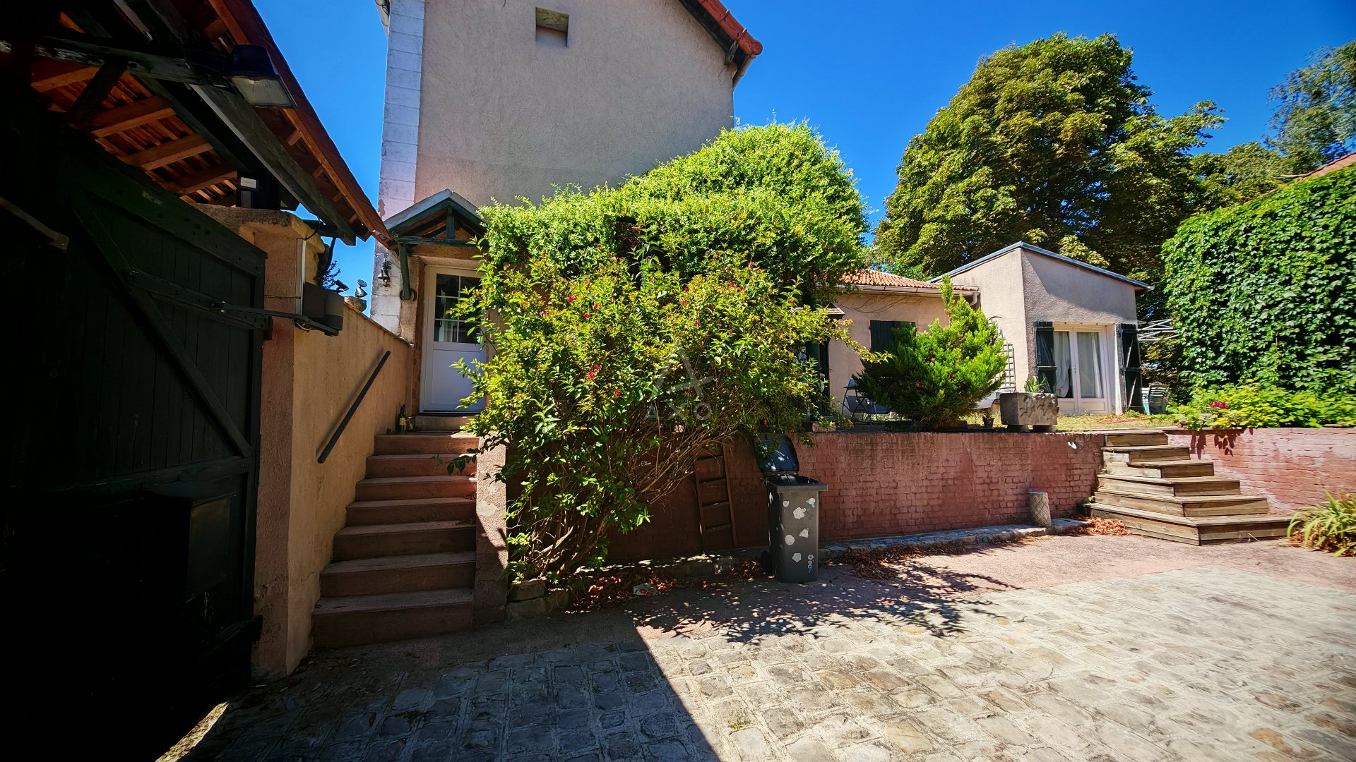 Ensemble Immobilier