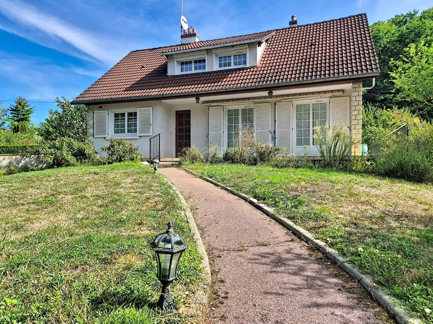Maison 122m² — Rogny-les-Sept-Écluses