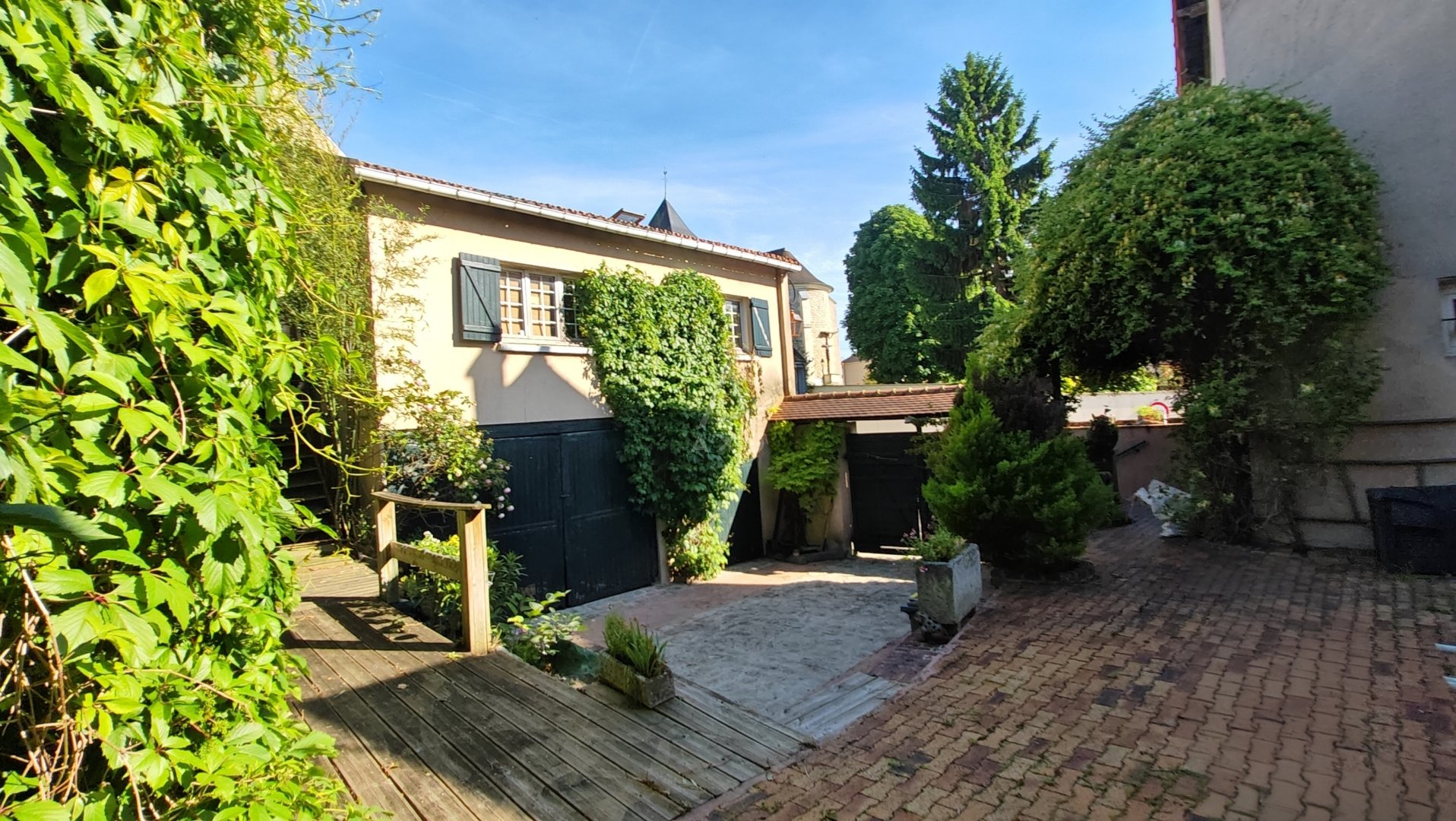 Ensemble Immobilier